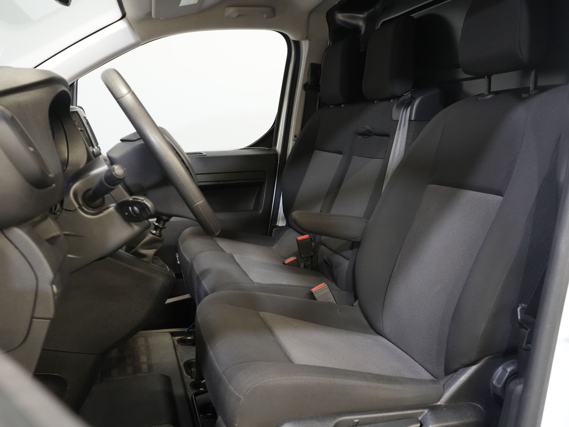 Fiat Scudo Bestelbus 1.5 MJ 120 pk L2 Navi/ Carplay/ Camera/ PDC/ Cruise/ Airco 11