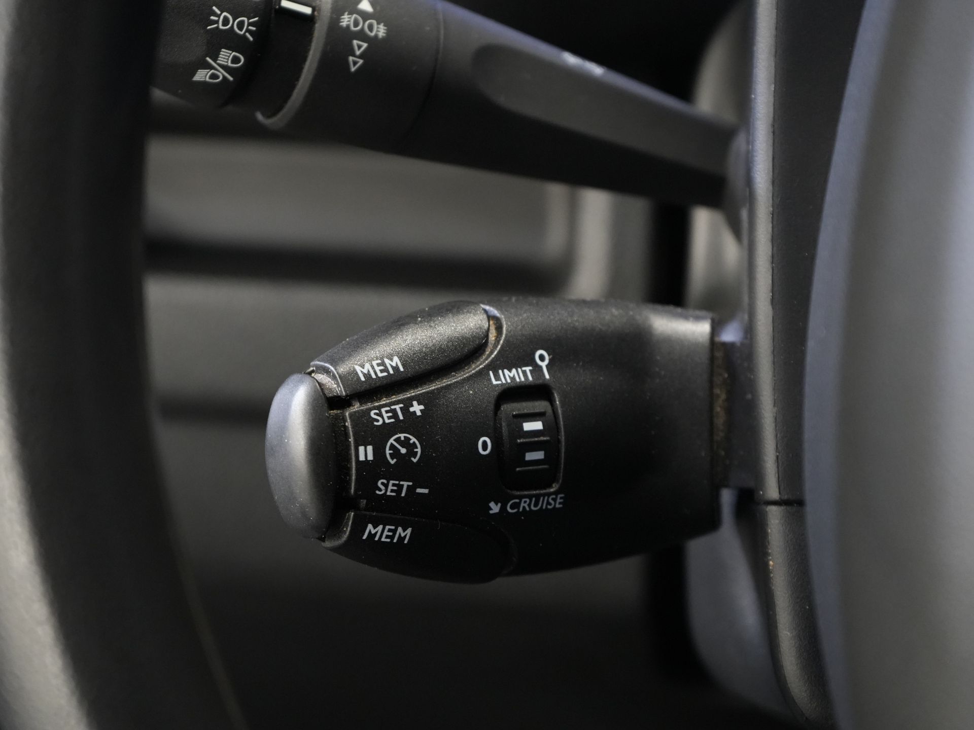 Fiat Scudo Bestelbus 1.5 MJ 120 pk L2 Navi/ Carplay/ Camera/ PDC/ Cruise/ Airco 17