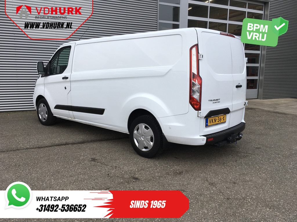 Ford Transit Custom Bestelbus 2.0 TDCI 130 pk L2 Carplay/ 2.8t Trekverm./ Stoelverw./ Airco/ Navi/ Camera/ Cruise/ PDC 1