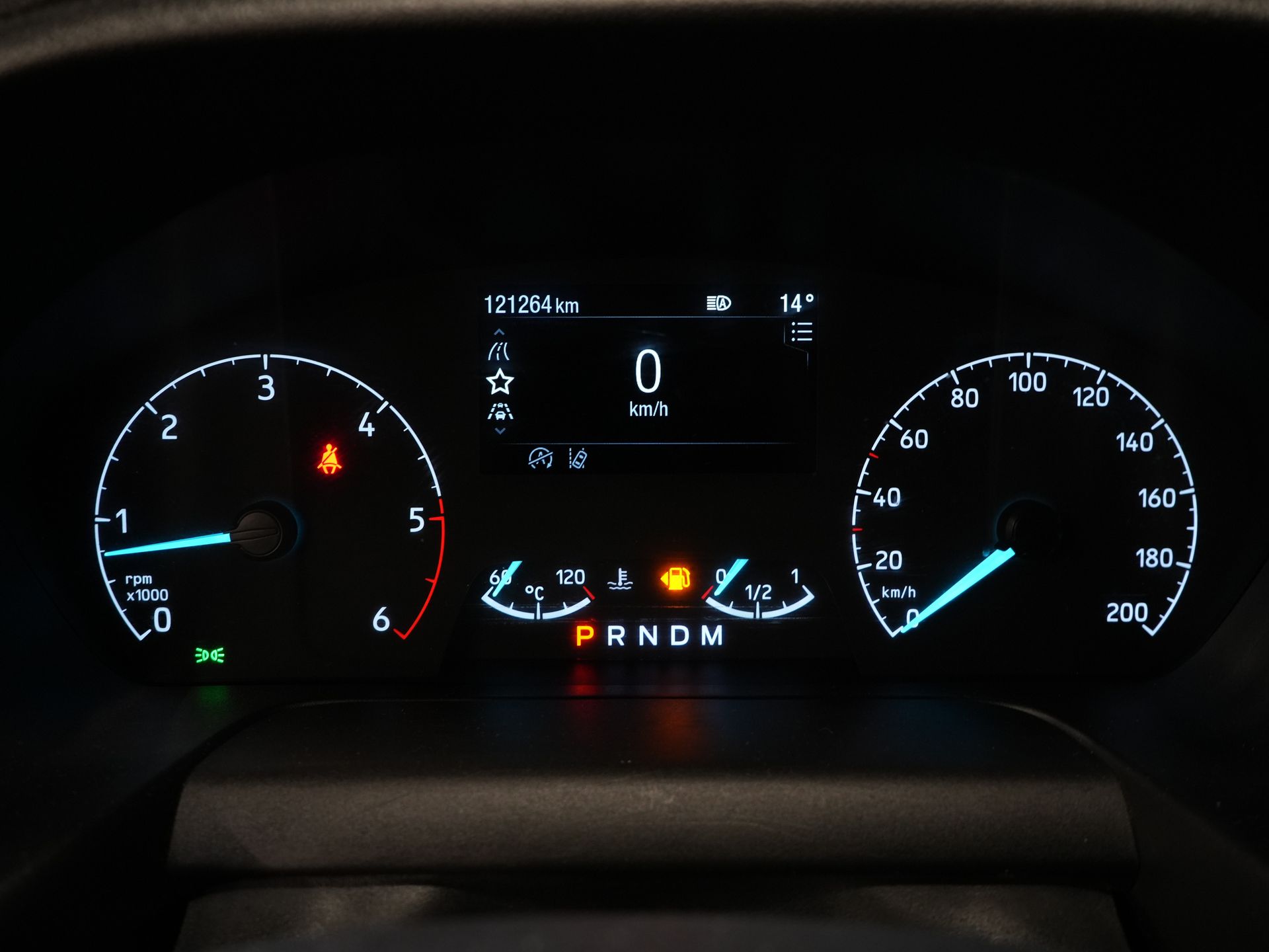 Ford Transit Custom Bestelbus 2.0 TDCI 130 pk Aut. L2 Carplay/ Airco/ Cruise/ Camera/ PDC V+A/ DAB 18