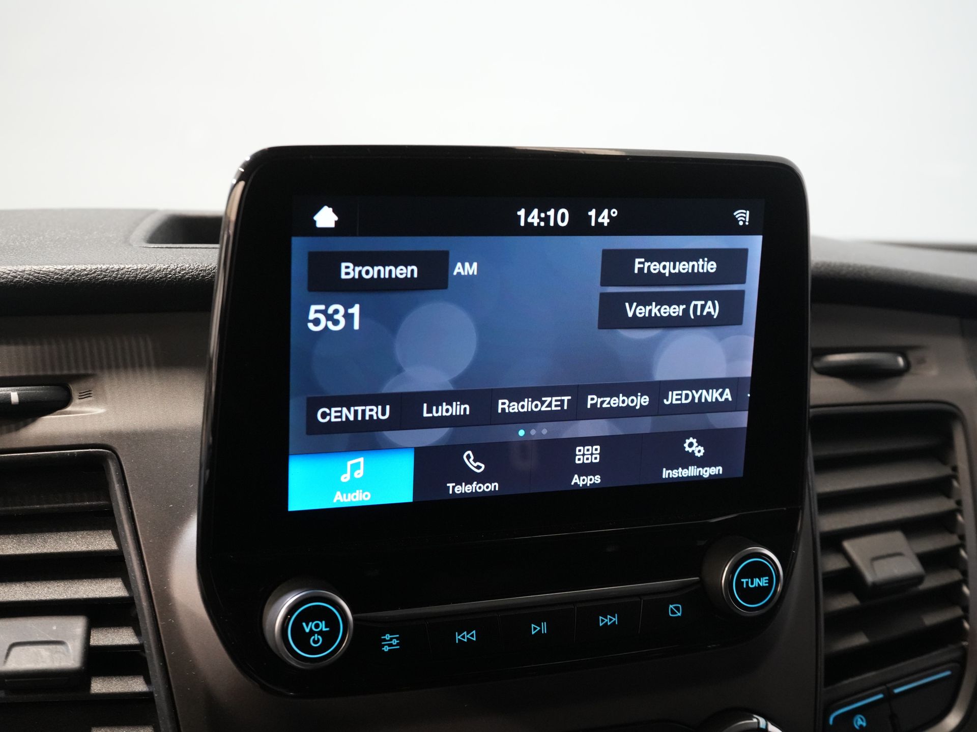 Ford Transit Custom Bestelbus 2.0 TDCI 130 pk Aut. L2 Carplay/ Airco/ Cruise/ Camera/ PDC V+A/ DAB 21