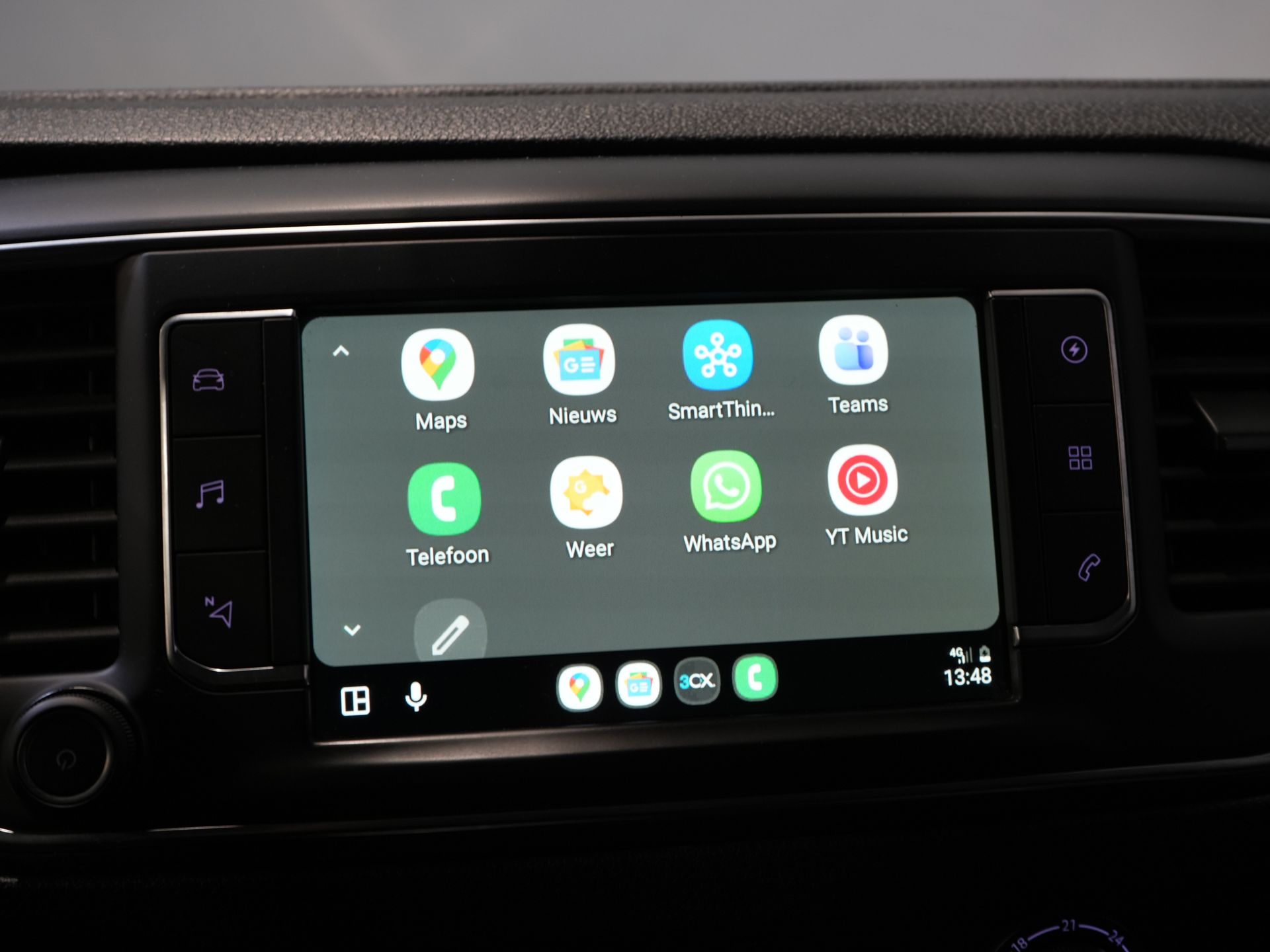 Peugeot e-Expert Bestelbus Premium 50 kWh 230 km WLTP Snellader/ Elek.dakventilator/ Navi/ Carplay/ Camera/ PDC/ Cruise/ Airco 30