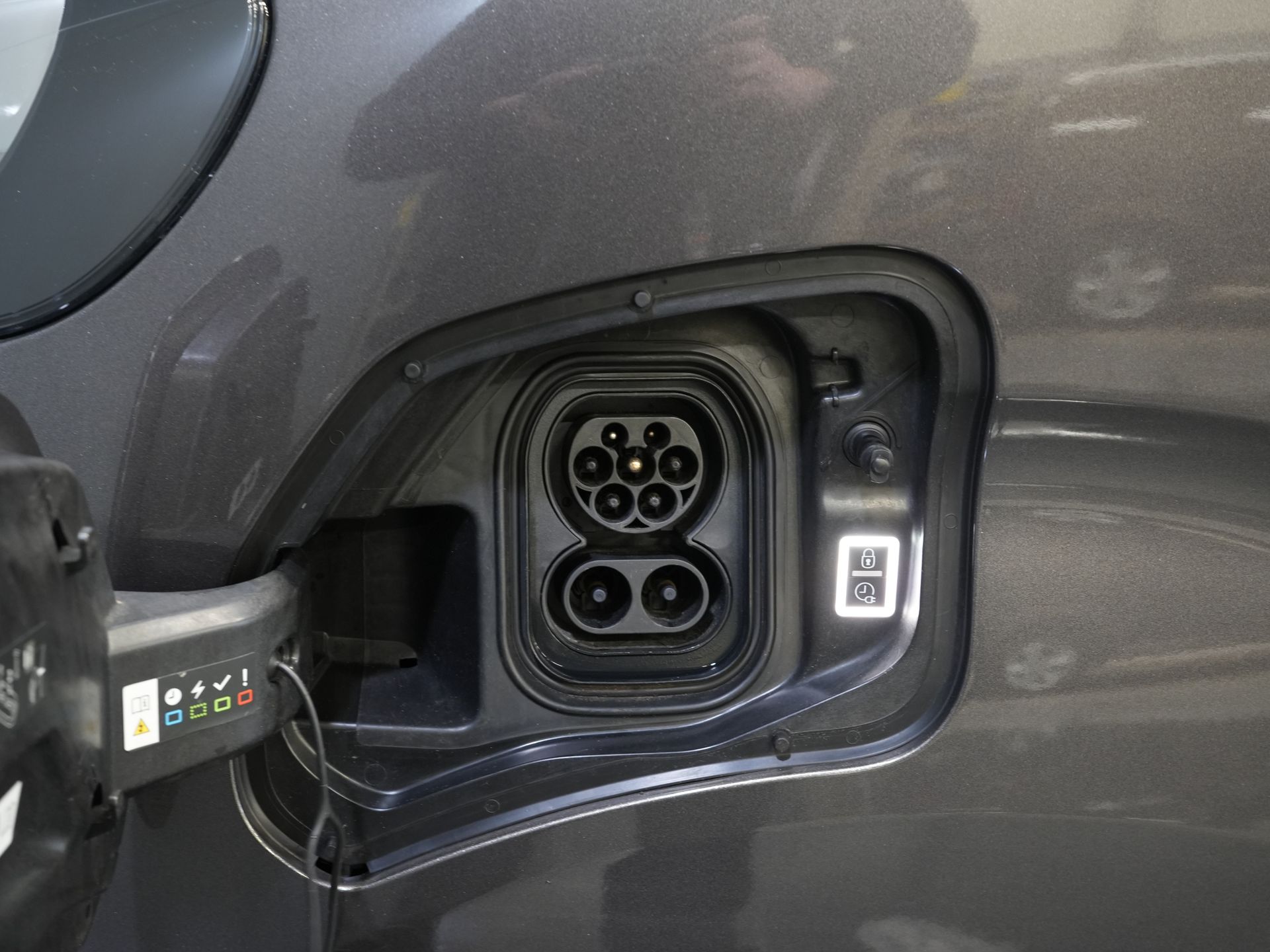 Peugeot e-Expert Bestelbus Premium 50 kWh 230 km WLTP Snellader/ Elek.dakventilator/ Navi/ Carplay/ Camera/ PDC/ Cruise/ Airco 31