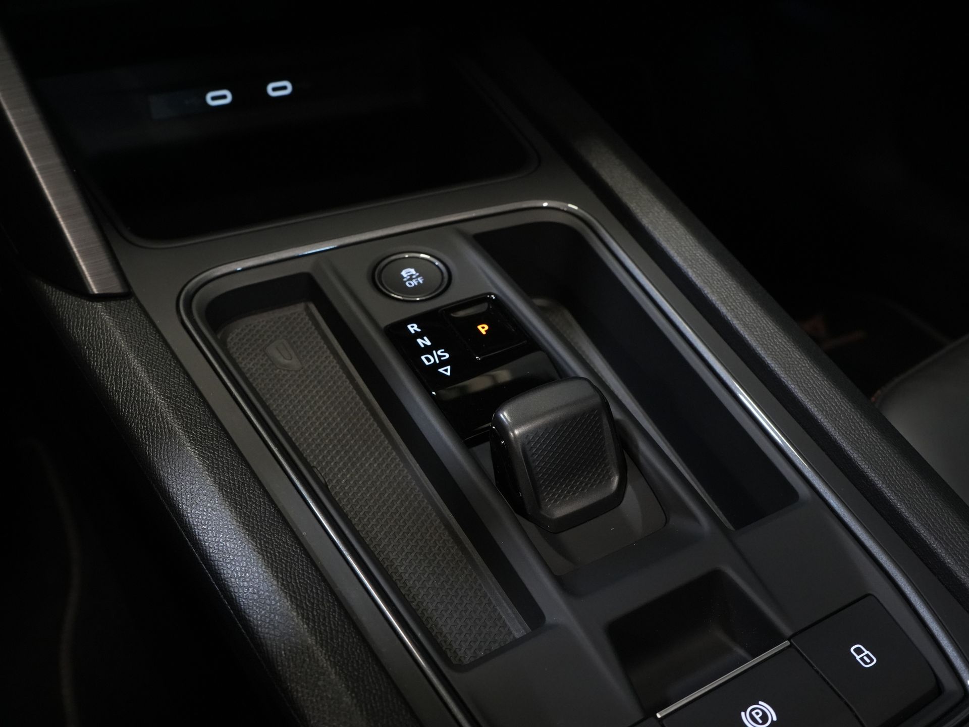 CUPRA Formentor SUV CUPRA Formentor 1.4 e-Hybrid 245 pk VZ Performance Edition Pano/ Leder/ Elek.Klep/ Mem.Stoel/ Matrix/ Adapt. Cruise/ Carplay/ Ca 24