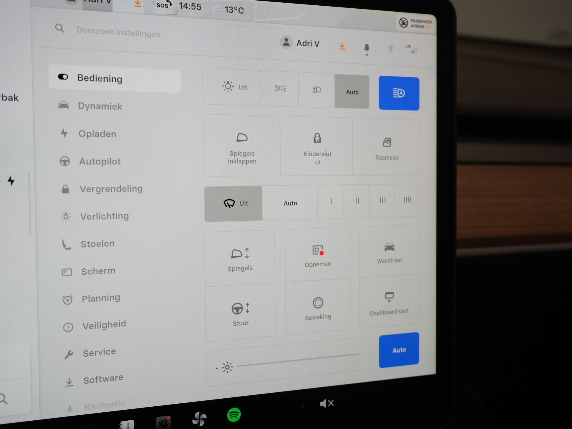 Tesla Model Y SUV 455 Km WLTP (DEMO) Adapt.Cruise/ Pano/ Elek.stoelen/ Memory Elek.klep/ Stoelverw./ Navi/ 360 camera/ Climate/ 20” LMV 23