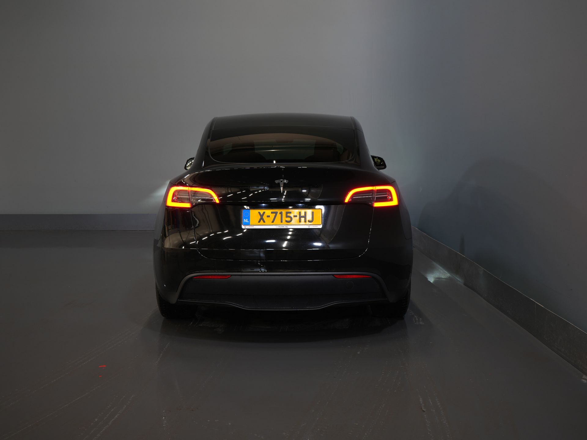 Tesla Model Y SUV 455 Km WLTP (DEMO) Adapt.Cruise/ Pano/ Elek.stoelen/ Memory Elek.klep/ Stoelverw./ Navi/ 360 camera/ Climate/ 20” LMV 5