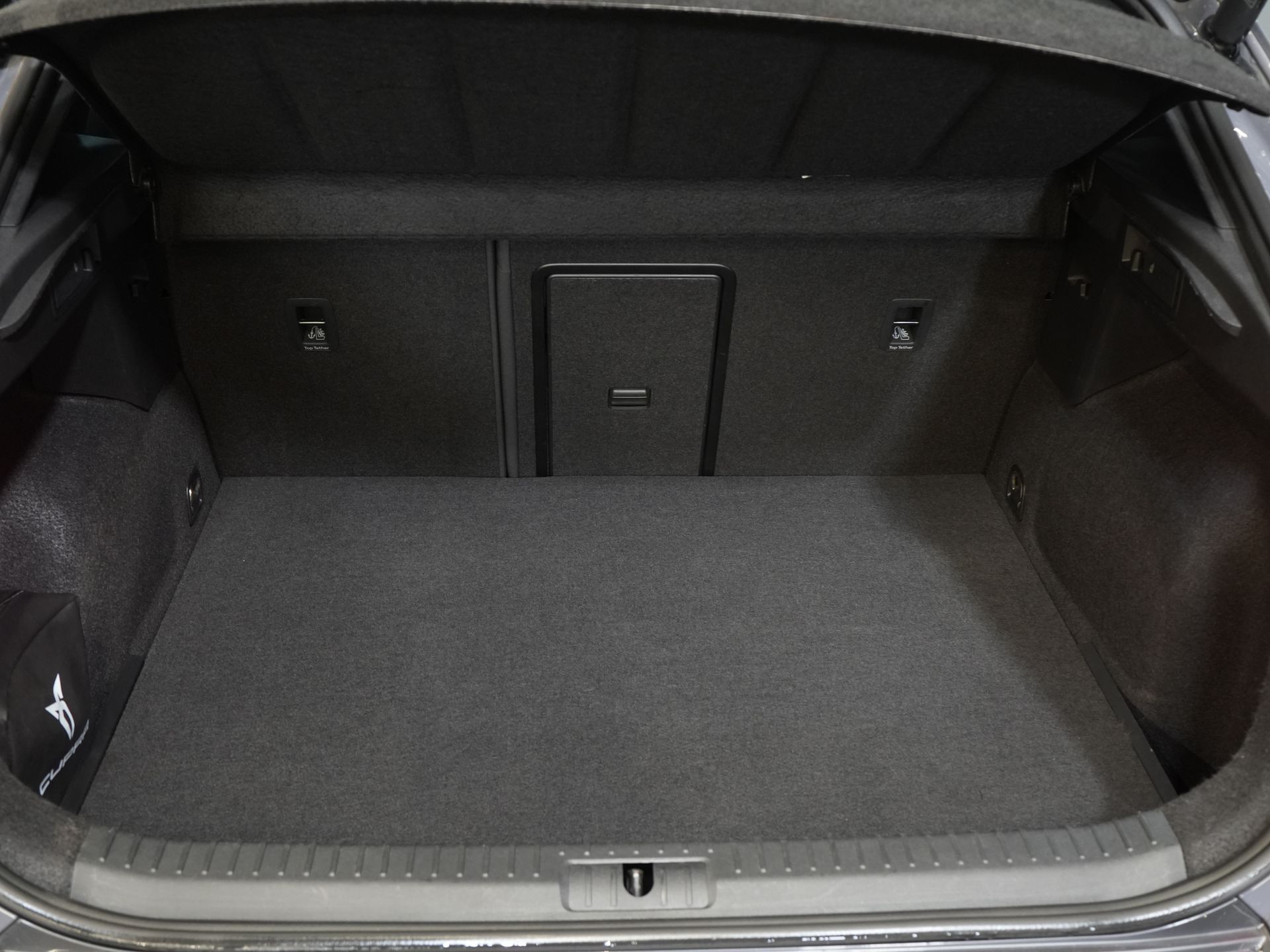 CUPRA Formentor SUV 1.4 e-Hybrid 245 pk VZ Performance Pano/ Elek.Trekhaak/ Elek.Klep/ Mem.Stoel/ Matrix/ Adapt. Cruise/ Carplay/ Camera/ Stoelverw. 15