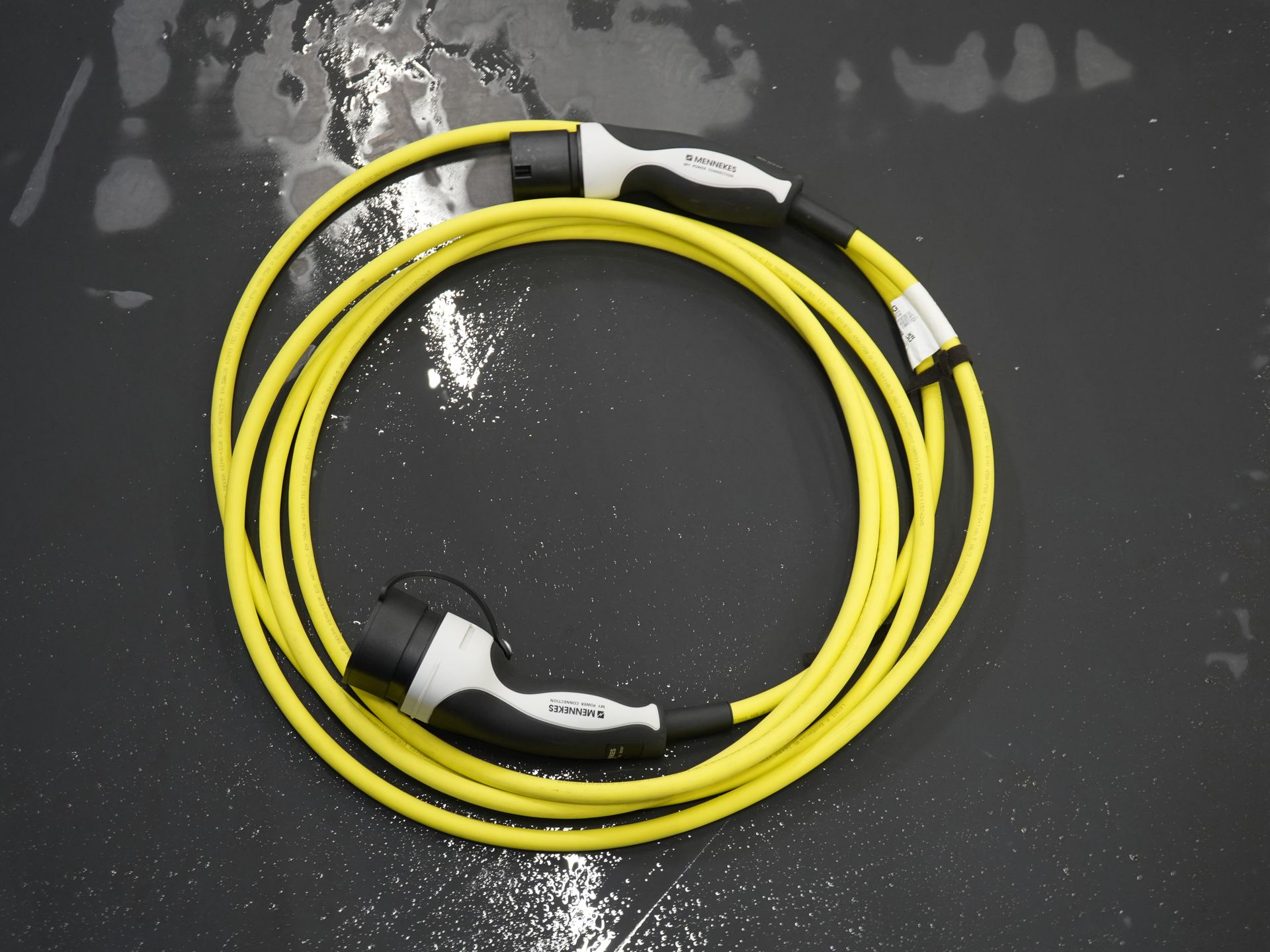 CUPRA Formentor SUV 1.4 e-Hybrid 245 pk VZ Performance Pano/ Elek.Trekhaak/ Elek.Klep/ Mem.Stoel/ Matrix/ Adapt. Cruise/ Carplay/ Camera/ Stoelverw. 37