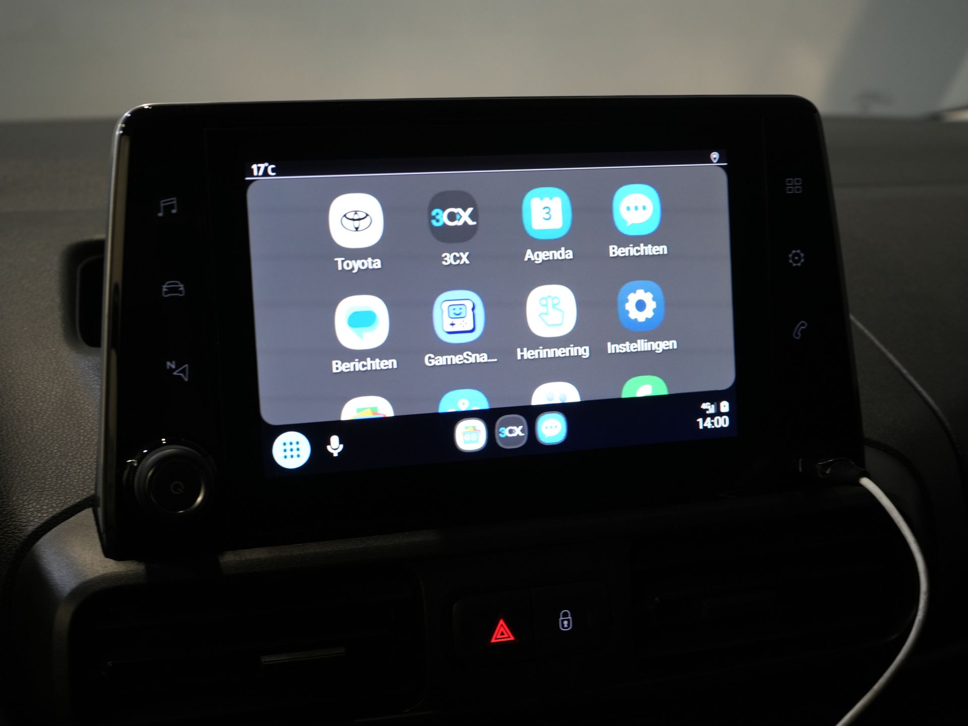 Toyota PROACE CITY Bestelbus 1.5 130 pk Aut. L2 2x Schuifdeur/ 3 Pers./ Carplay/ Standkachel/ Airco/ Camera/ Cruise/ PDC 27