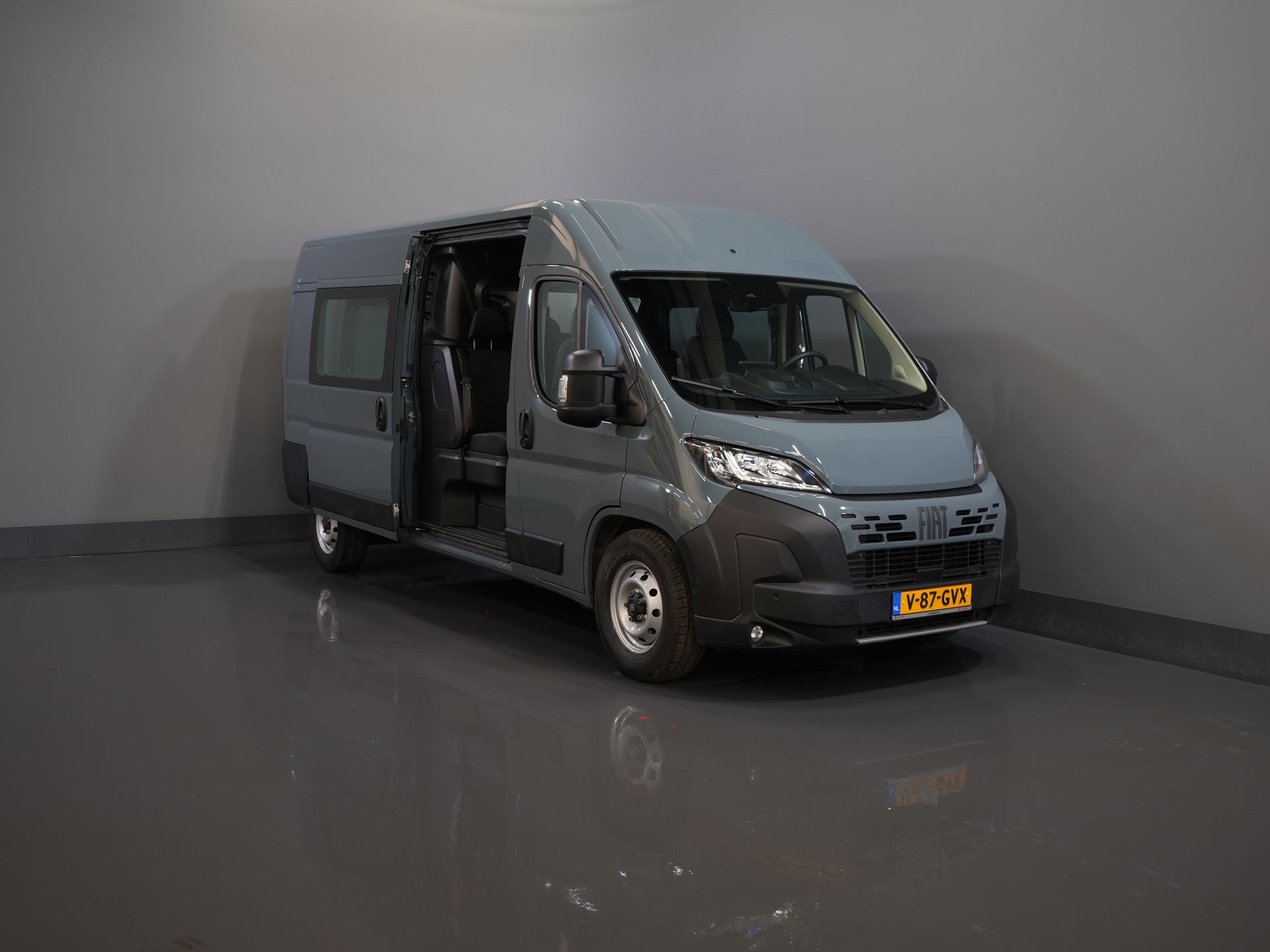 Volkswagen Crafter Bestelbus (Fiat Ducato) 2.2 MJ 180 pk Aut. L3H2 DC Dubbel Cabine BPM VRIJ! 6 Pers./ 2x Schuifdeur/ Climate/ 2.5t Trekverm./ Cruise/ Camera 8