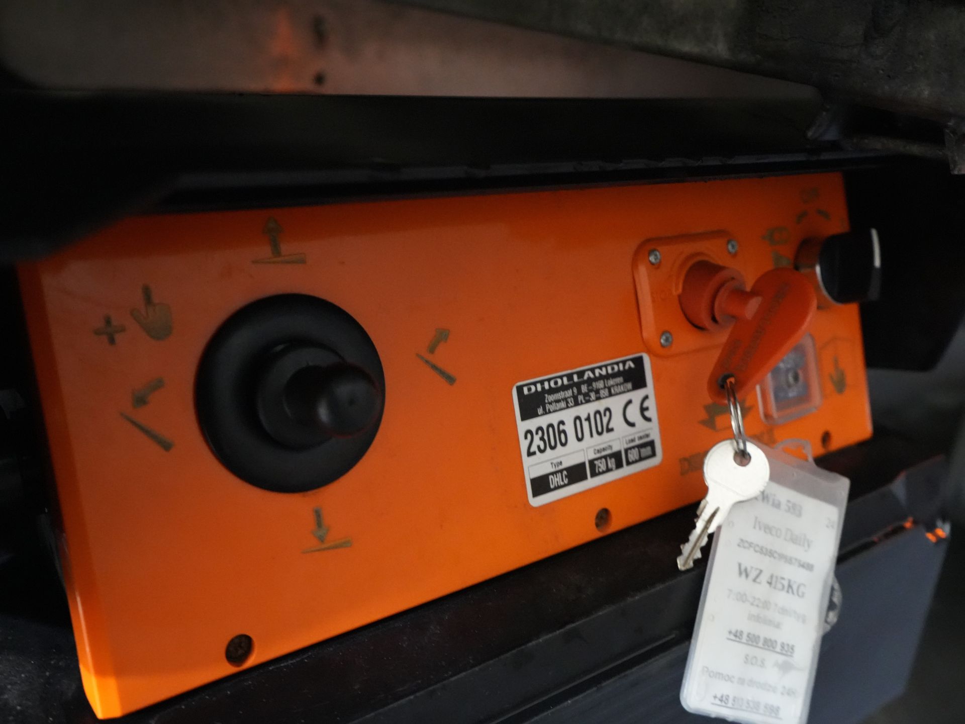 Mercedes-Benz Sprinter Bakwagen (Iveco Daily) 35S18HV 3.0 Aut. ZF BPM VRIJ! Bakwagen Laadklep/ LED/ Spoiler/ Gev.stoel/ Adapt.Cruise/ Navi/ Carplay/ Climate/ 44 17