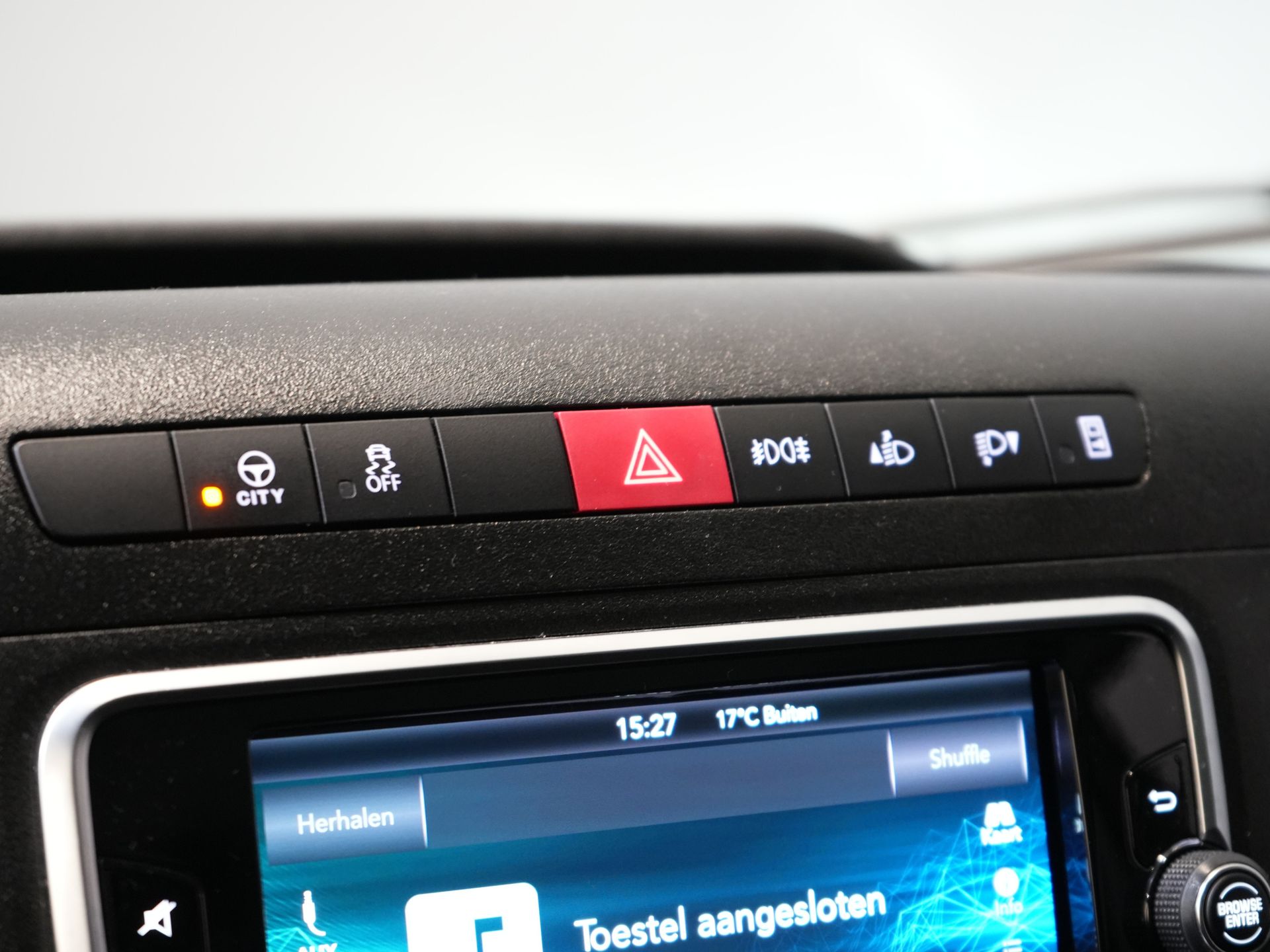 Mercedes-Benz Sprinter Bakwagen (Iveco Daily) 35S18HV 3.0 Aut. ZF BPM VRIJ! Bakwagen Laadklep/ LED/ Spoiler/ Gev.stoel/ Adapt.Cruise/ Navi/ Carplay/ Climate/ 44 23