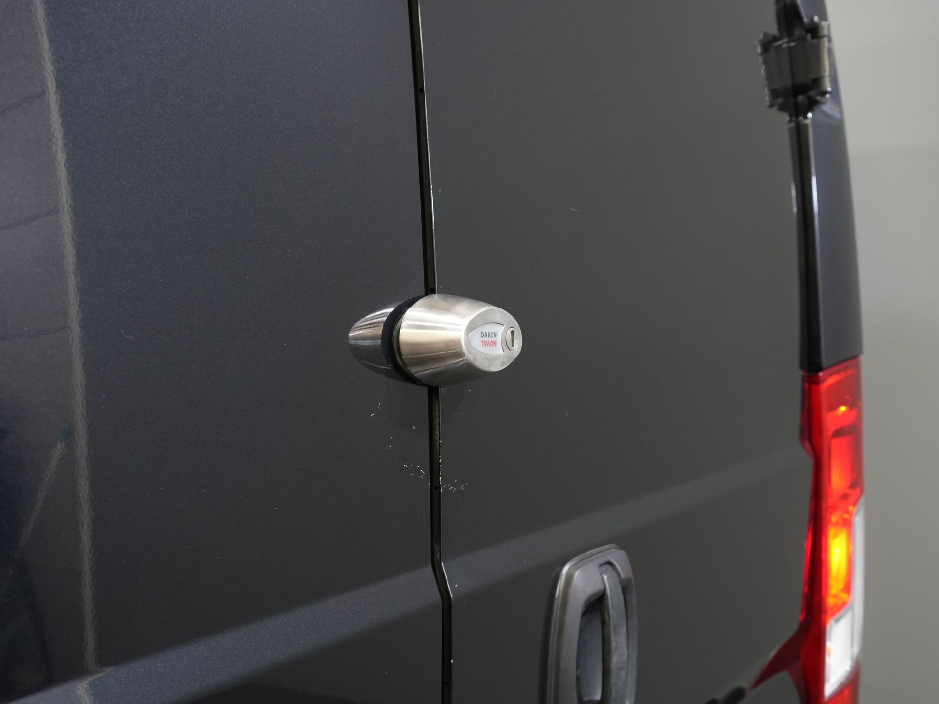 Opel Movano Bestelbus 35 2.2 CDTI 140 pk Aut. L2H2 NL Auto/ LED/ Virtual Cockpit/ Carplay/ Climate/ Navi/ Cruise/ Camera/ DAB 17