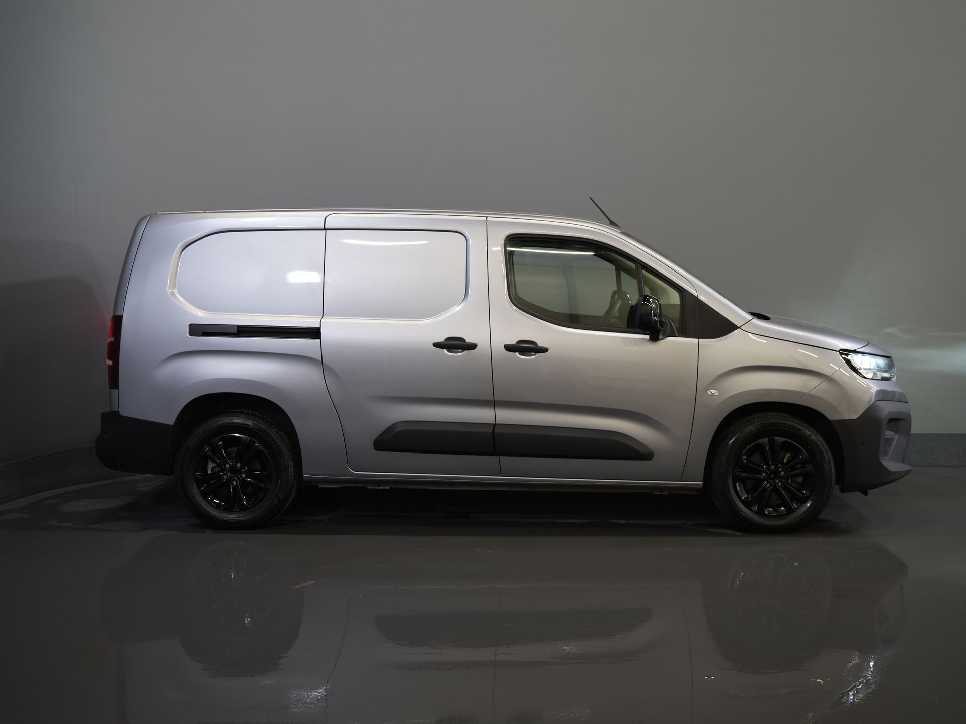 Citroën E-Berlingo Bestelbus 50 kWh 335 km WLTP L2 LED/ Snellader/ Navi/ Carplay/ Camera/ LMV/ PDC/ Airco 10