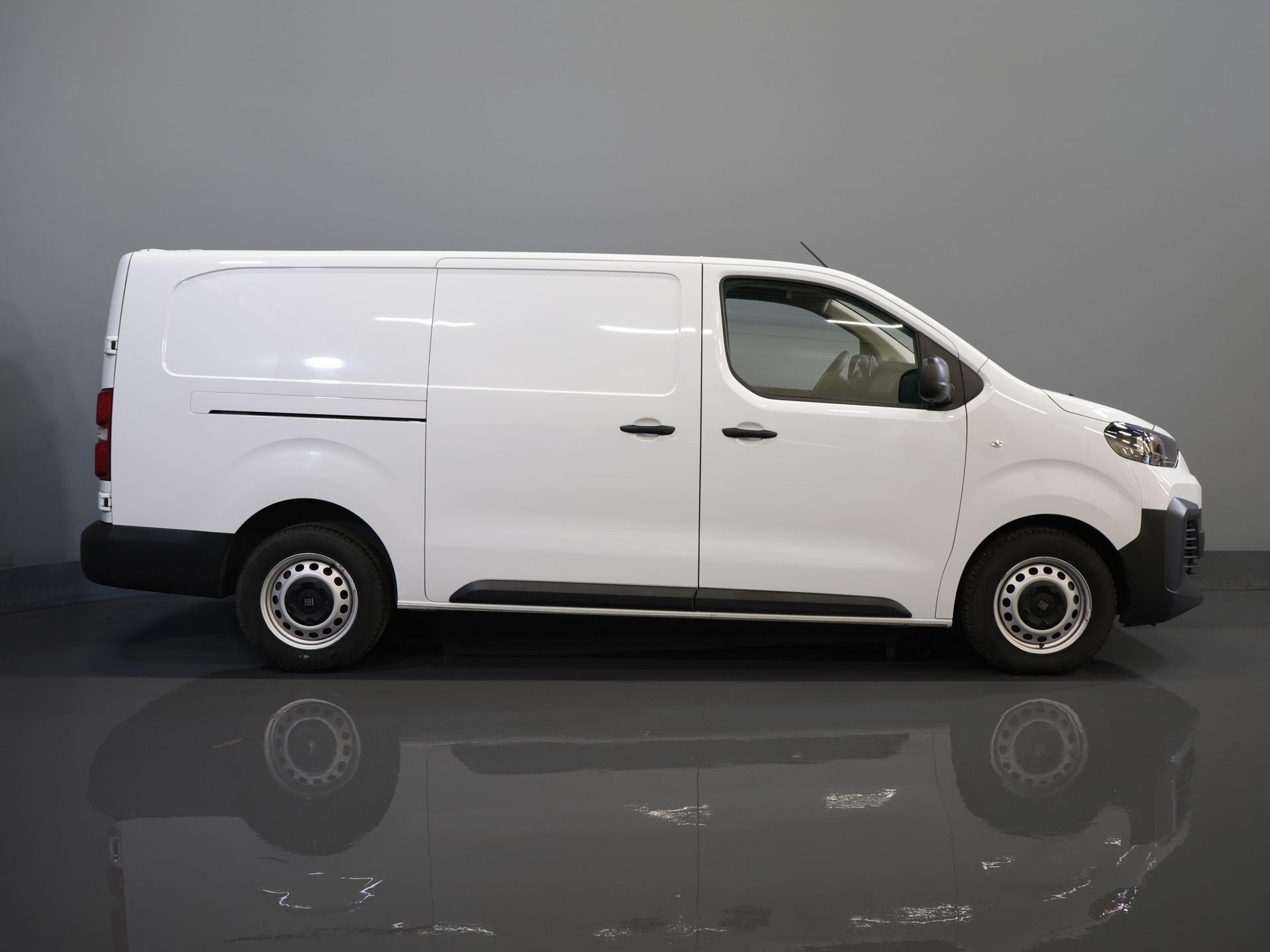 Fiat Scudo Bestelbus 2.0 MJ 120 pk L3 Carplay/ Camera/ PDC/ Cruise/ Airco 10