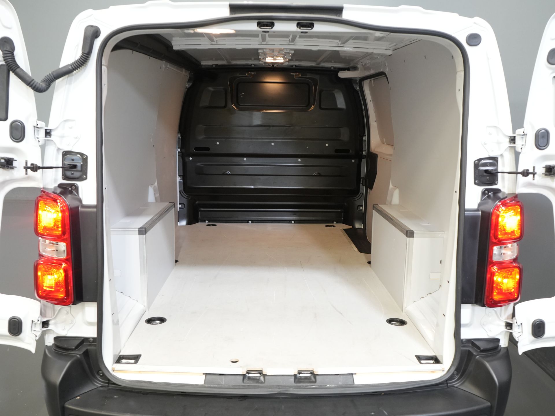 Fiat Scudo Bestelbus 2.0 MJ 120 pk L3 Carplay/ Camera/ PDC/ Cruise/ Airco 14