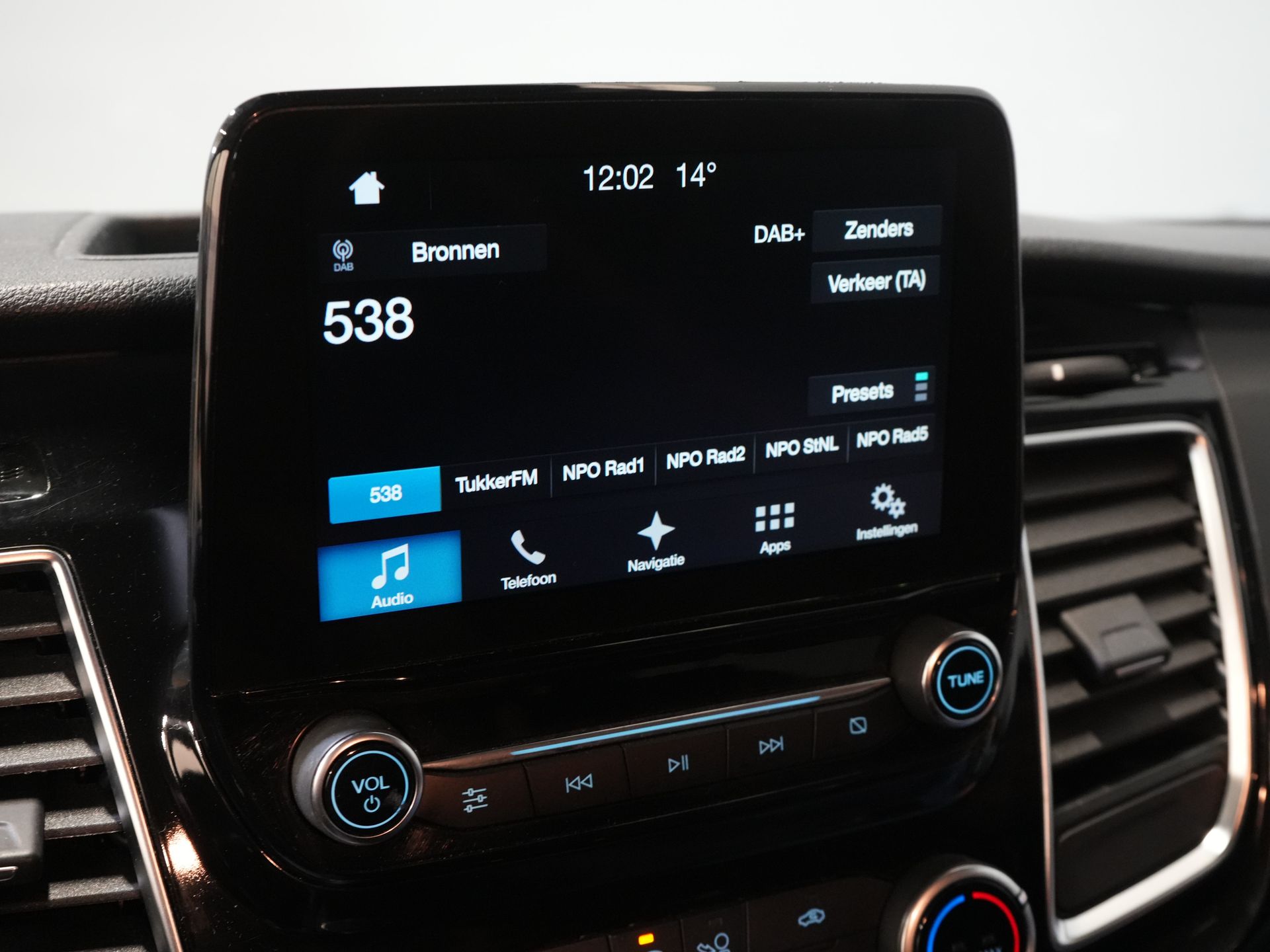 Ford Transit Custom Bestelbus 2.0 TDCI 130 pk L2 Limited DC Dubbel Cabine 2xSchuifdeur/ Stoelverw./ Carplay/ Cruise/ PDC/ Camera/ Navi/ Trekhaak/ Alarm III 22