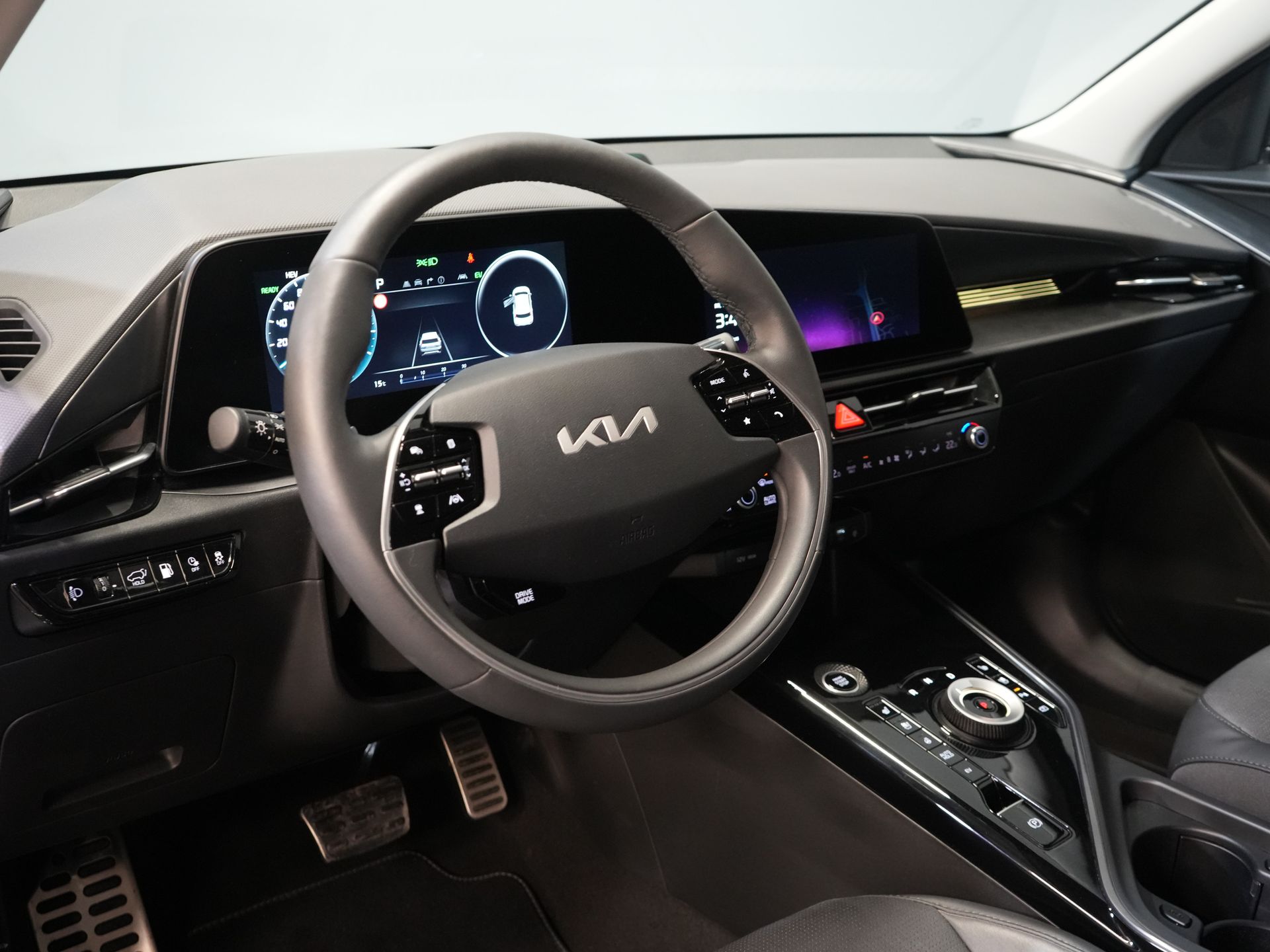 Kia Niro SUV 1.6 GDi PHEV Executive Line Harman Kardon/ Stoelvent./ 18