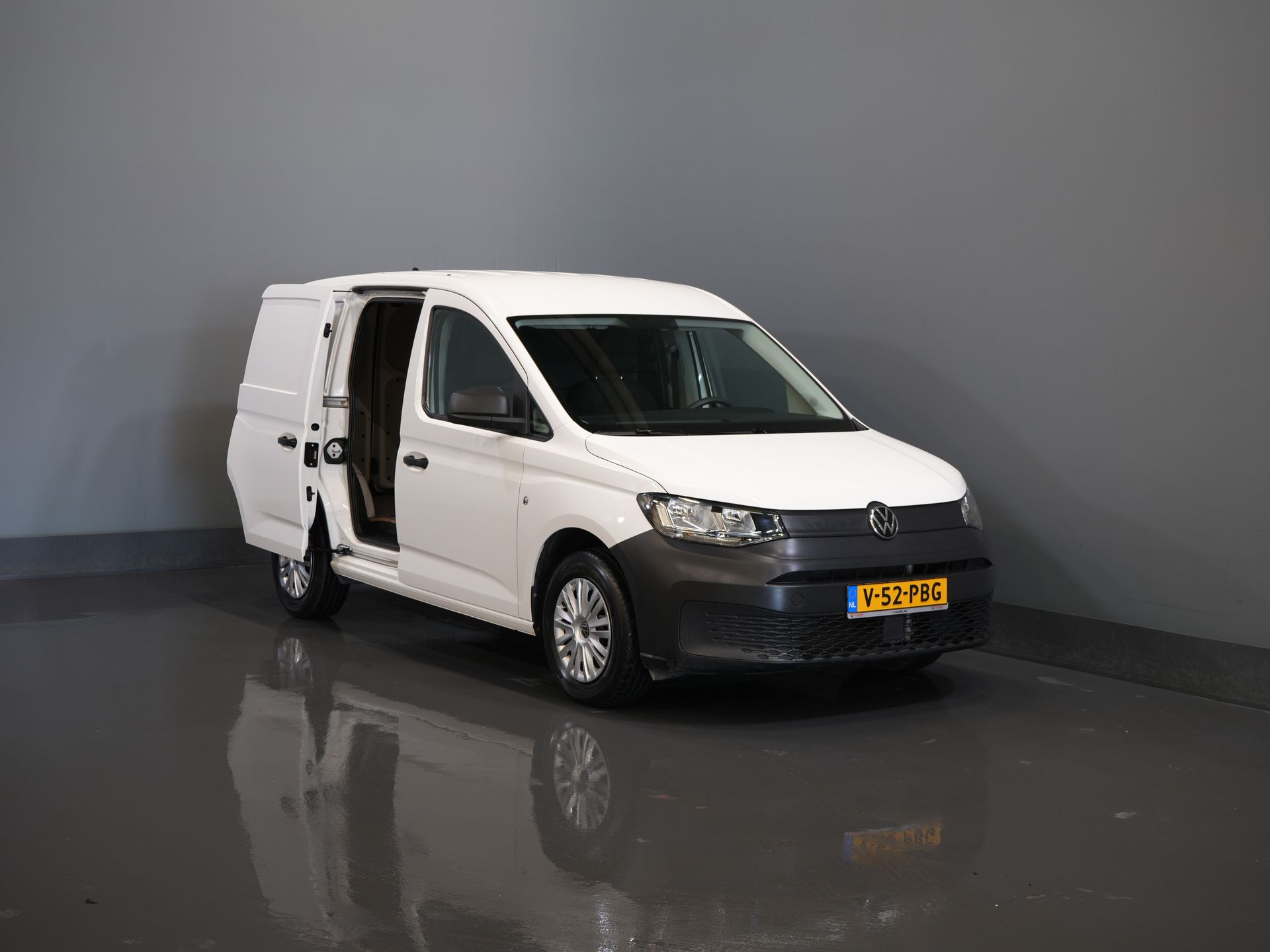 Volkswagen Caddy Cargo Bestelbus 2.0 TDI 105 pk PDC/ Betimmerd/ Bluetooth/ Airco 8