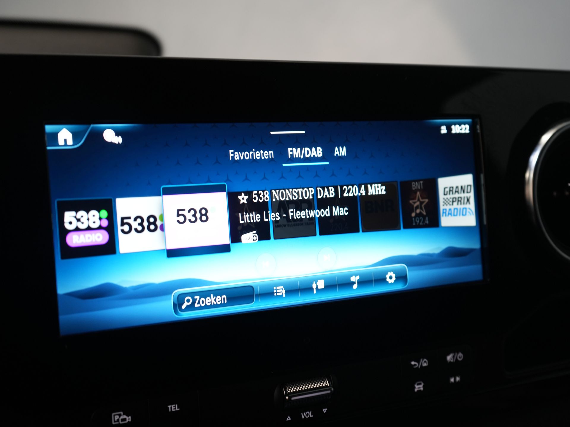 Mercedes-Benz Sprinter Bestelbus 317 CDI Aut. L2H2 BPM VRIJ! 3.5t Trekverm./ Gev.Stoel/ 270 Gr.Deuren/ Stoelverw./ Navi/ Camera/ Cruise/ Airco/ DAB 21