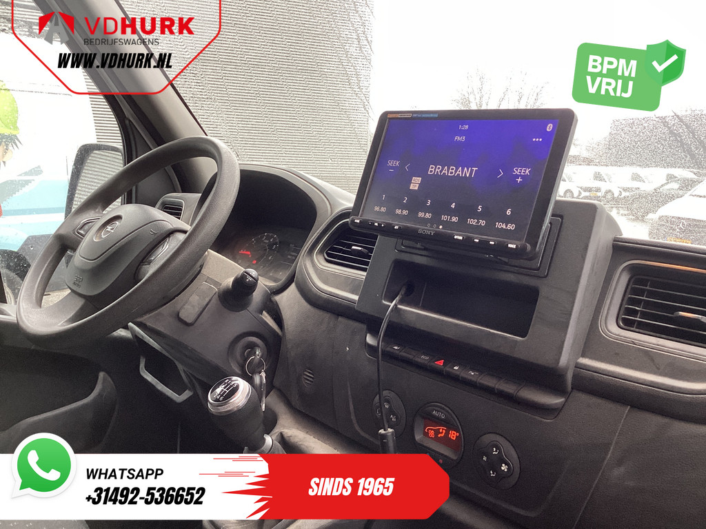 Opel Movano Bestelbus 2.3 Turbo 136PK L3H2 Camera/ Climate/ Cruise/ PDC/ Trekhaak / 2,5T trekgew./ Imperiaal+trap/ Side Bars/ NL Auto 10