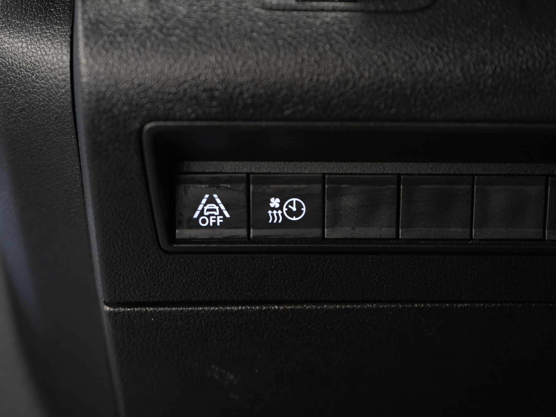 Toyota PROACE CITY Bestelbus 1.5 D-4D 130 PK Aut. 3 Pers./ Carplay/ Airco/ Camera/ Standkachel/ LMV/ Trekhaak/ Cruise 17