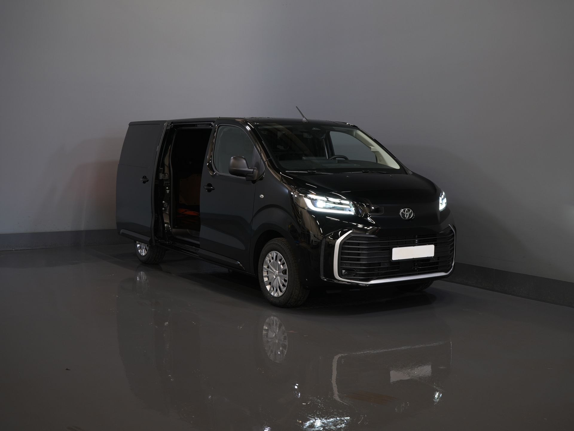 Toyota PROACE Electric Worker Bestelbus 75 kWh L3 345 km WLTP LED/ Snellader/ Keyless/ Adapt.Cruise/ Stuurverw./ Stoelverw./ Navi/ Carplay/ Camera/ PDC/ Airco 8
