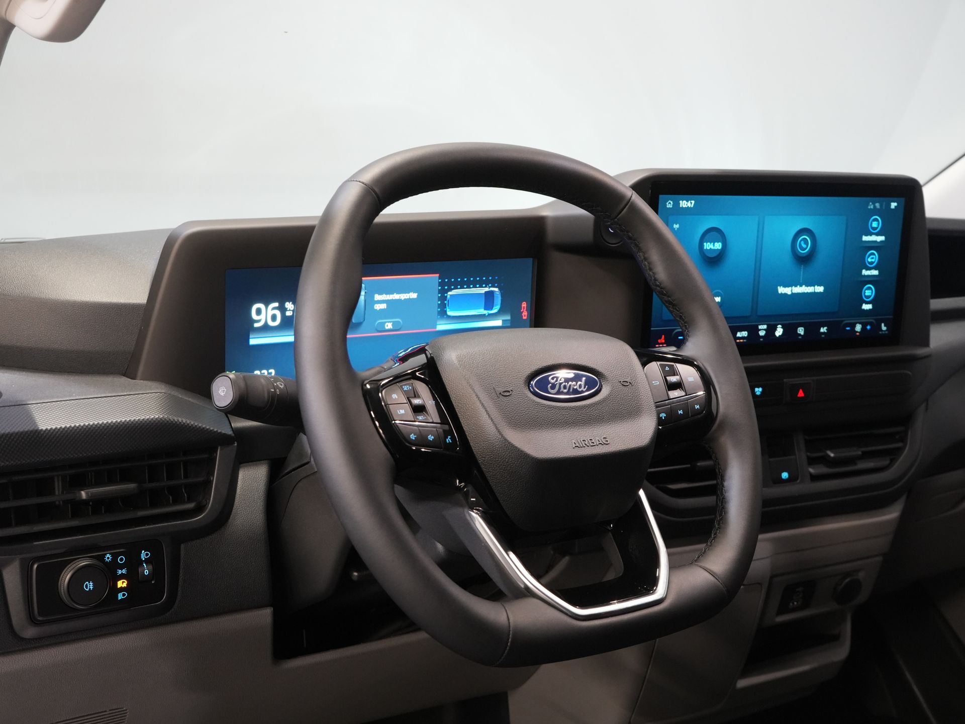 Ford E-Transit Custom Bestelbus L2 Trend 65 kWh 330km WLTP LED/ Standkachel/ Snellader/ 2.3t Trekverm./ Stuurverw./ Stoelverw./ Carplay/ Climate/ PDC/ Cruise 13