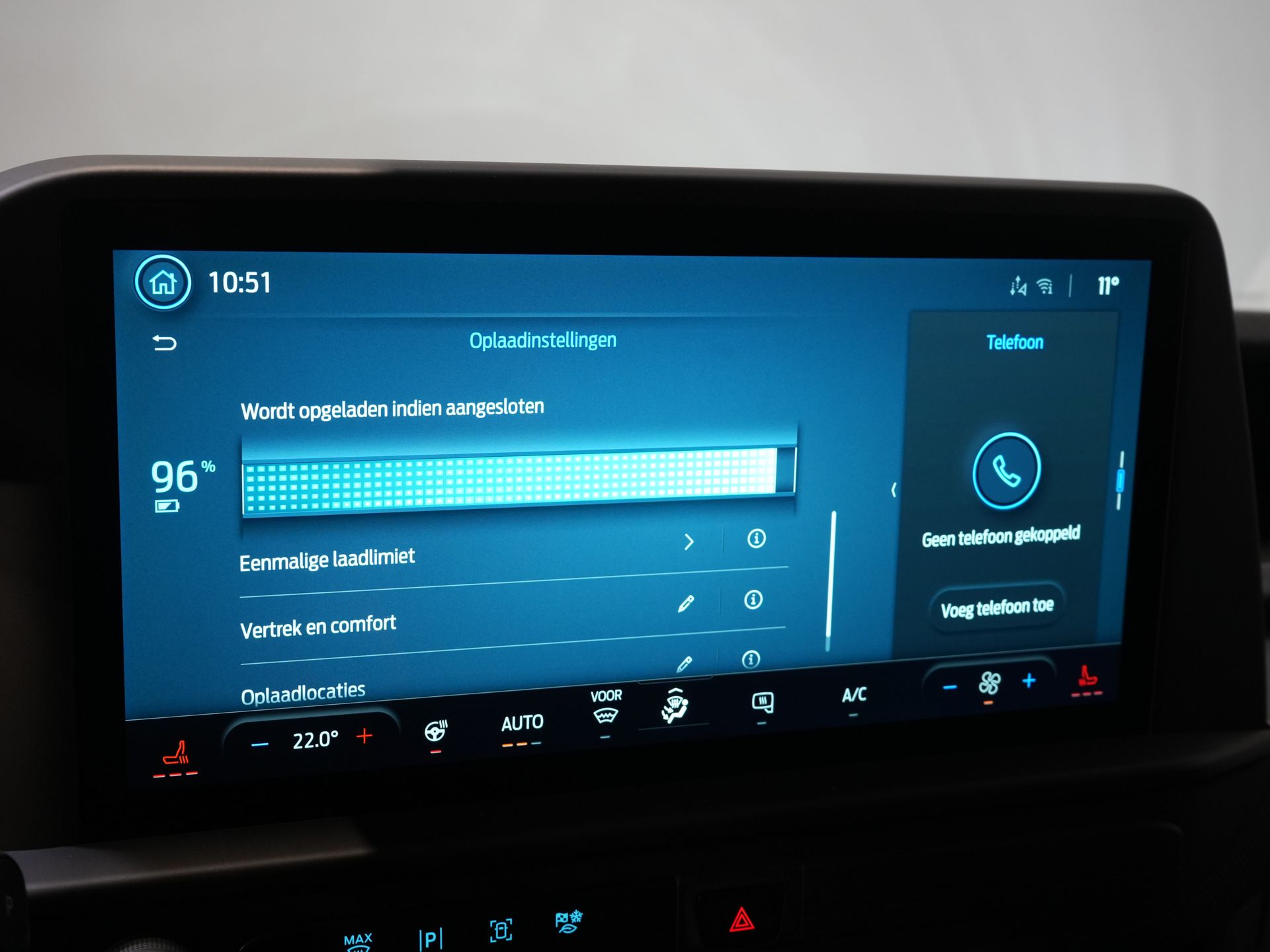 Ford E-Transit Custom Bestelbus L2 Trend 65 kWh 330km WLTP LED/ Standkachel/ Snellader/ 2.3t Trekverm./ Stuurverw./ Stoelverw./ Carplay/ Climate/ PDC/ Cruise 22