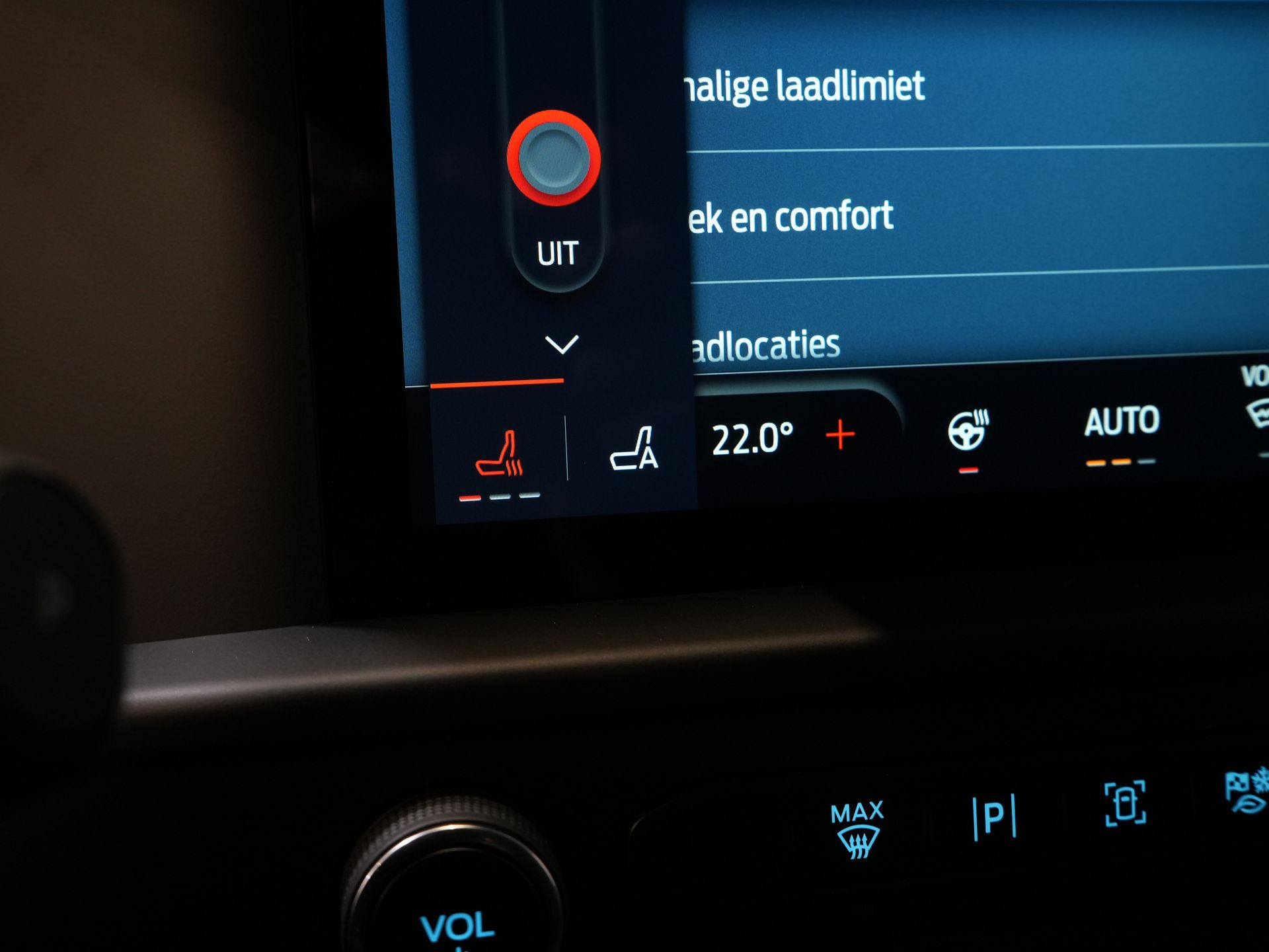 Ford E-Transit Custom Bestelbus L2 Trend 65 kWh 330km WLTP LED/ Standkachel/ Snellader/ 2.3t Trekverm./ Stuurverw./ Stoelverw./ Carplay/ Climate/ PDC/ Cruise 23