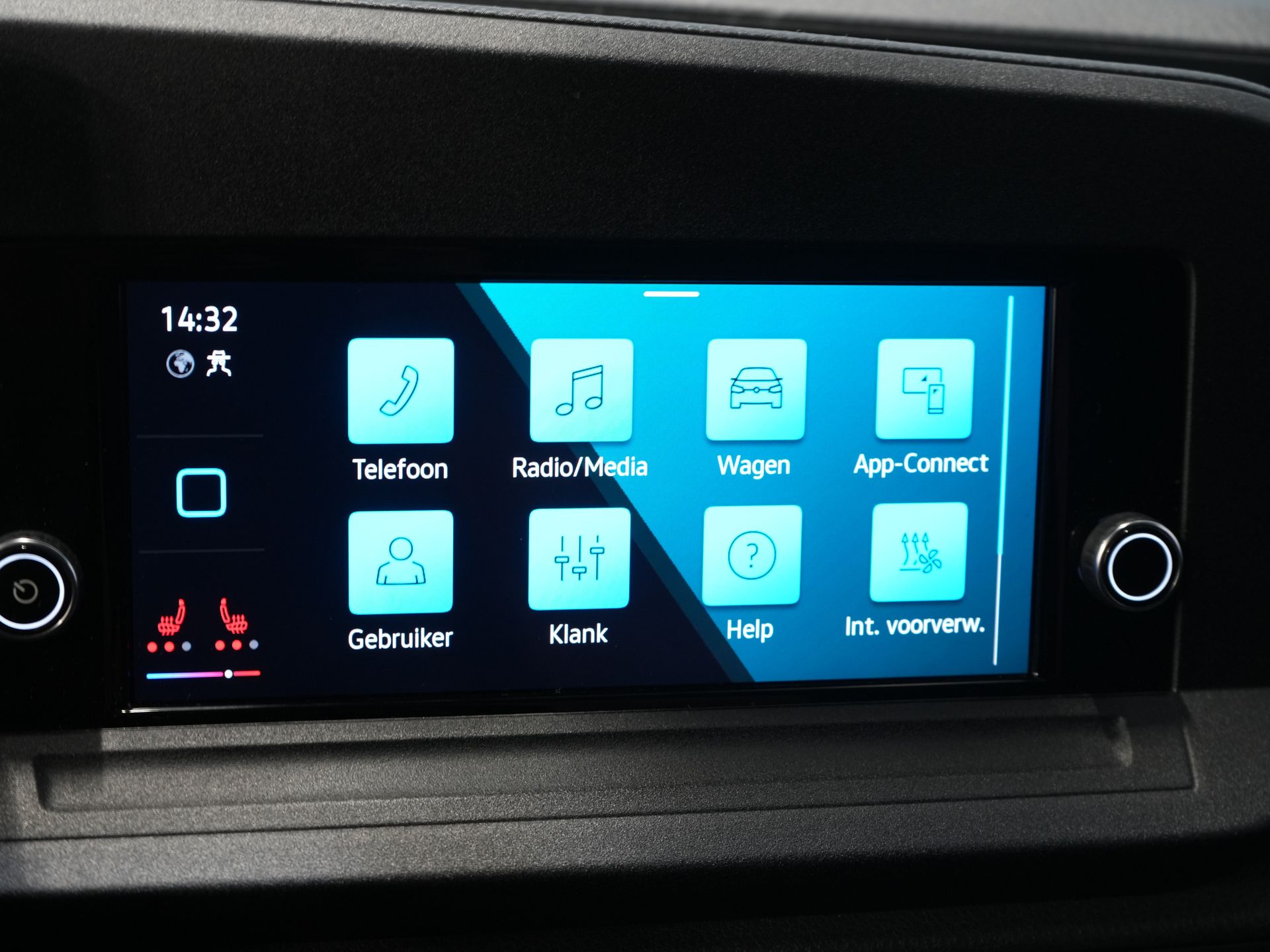 Volkswagen Caddy Cargo Bestelbus 2.0 TDI 125 pk DSG Aut. LED/ Standkachel/ Leder/ Adapt.Cruise/ Virtual Cockpit/ Stoelverw./ Camera/ PDC/ 17”LMV 24