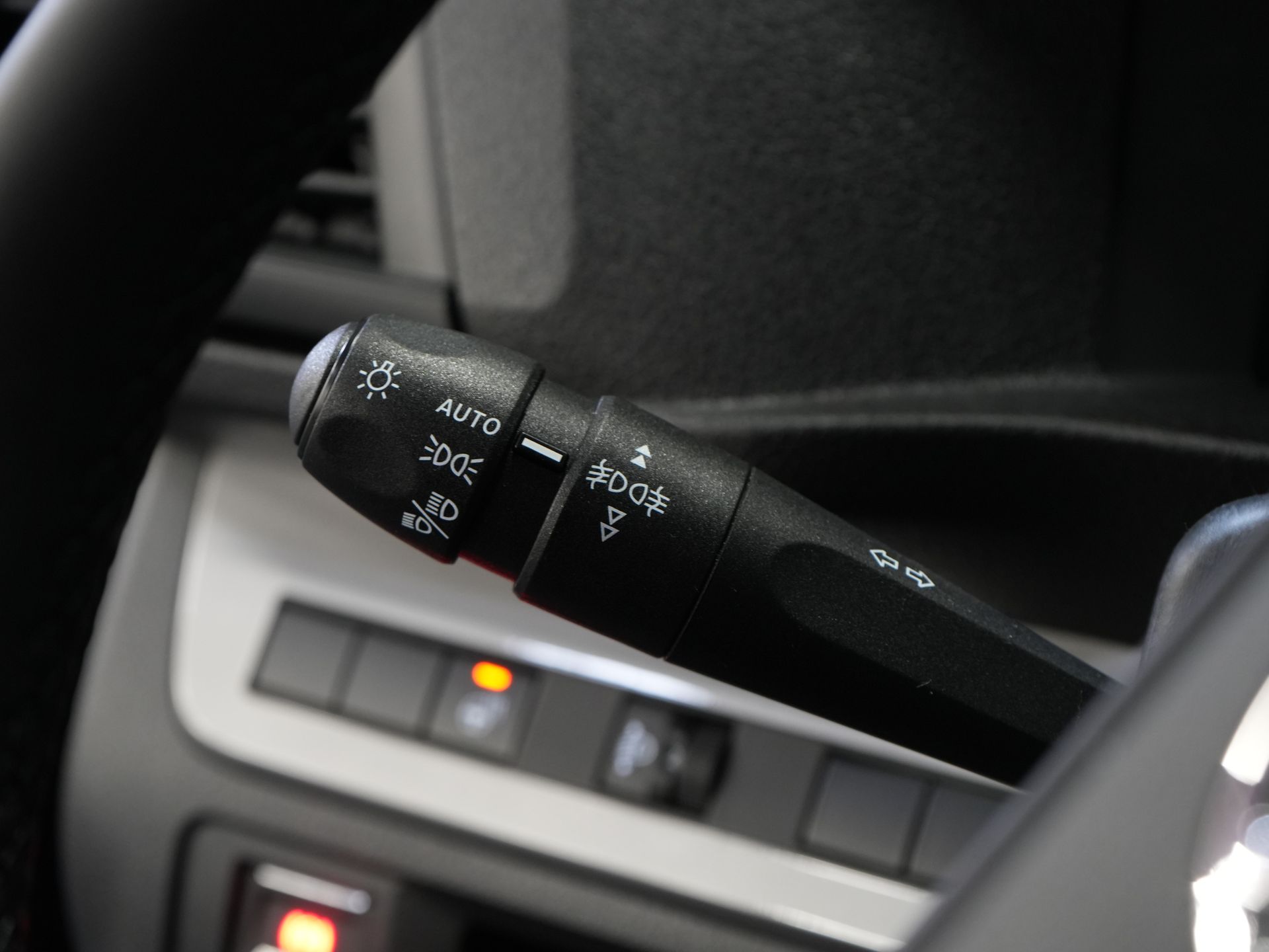 Toyota PROACE Electric Worker Bestelbus 75 kWh L3 345 km WLTP LED/ Snellader/ Keyless/ Adapt.Cruise/ Stuurverw./ Stoelverw./ Navi/ Carplay/ Camera/ PDC/ Airco 18