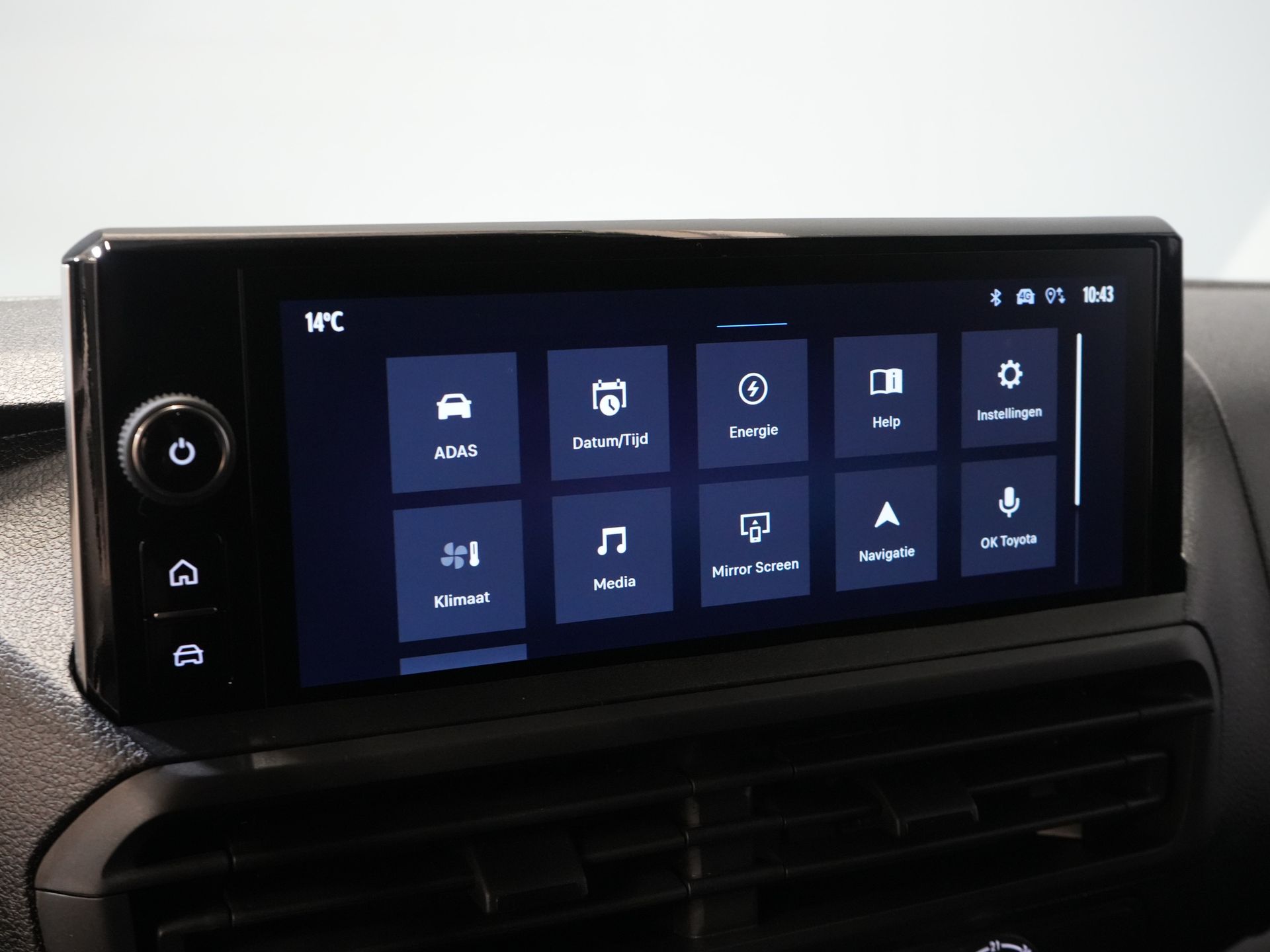 Toyota PROACE Electric Worker Bestelbus 75 kWh L3 345 km WLTP LED/ Snellader/ Keyless/ Adapt.Cruise/ Stuurverw./ Stoelverw./ Navi/ Carplay/ Camera/ PDC/ Airco 26