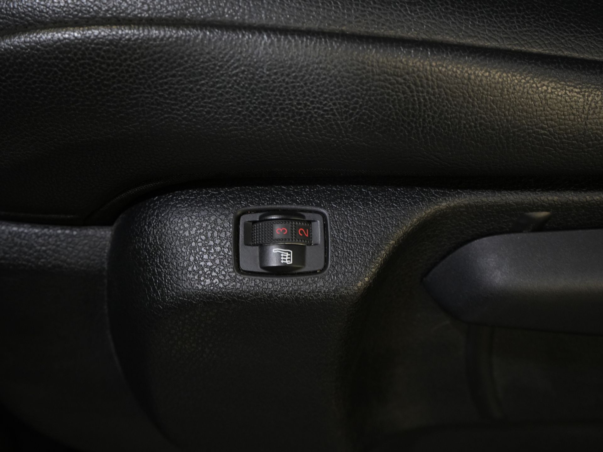 Toyota PROACE Electric Worker 75Kwh Bestelbus L3 345km WLTP Snellader/ 2xSchuifdeur/ Keyless/ Carplay/ Head Up/ Navi/ Camera/ Cruise/ Climate/ PDC 28