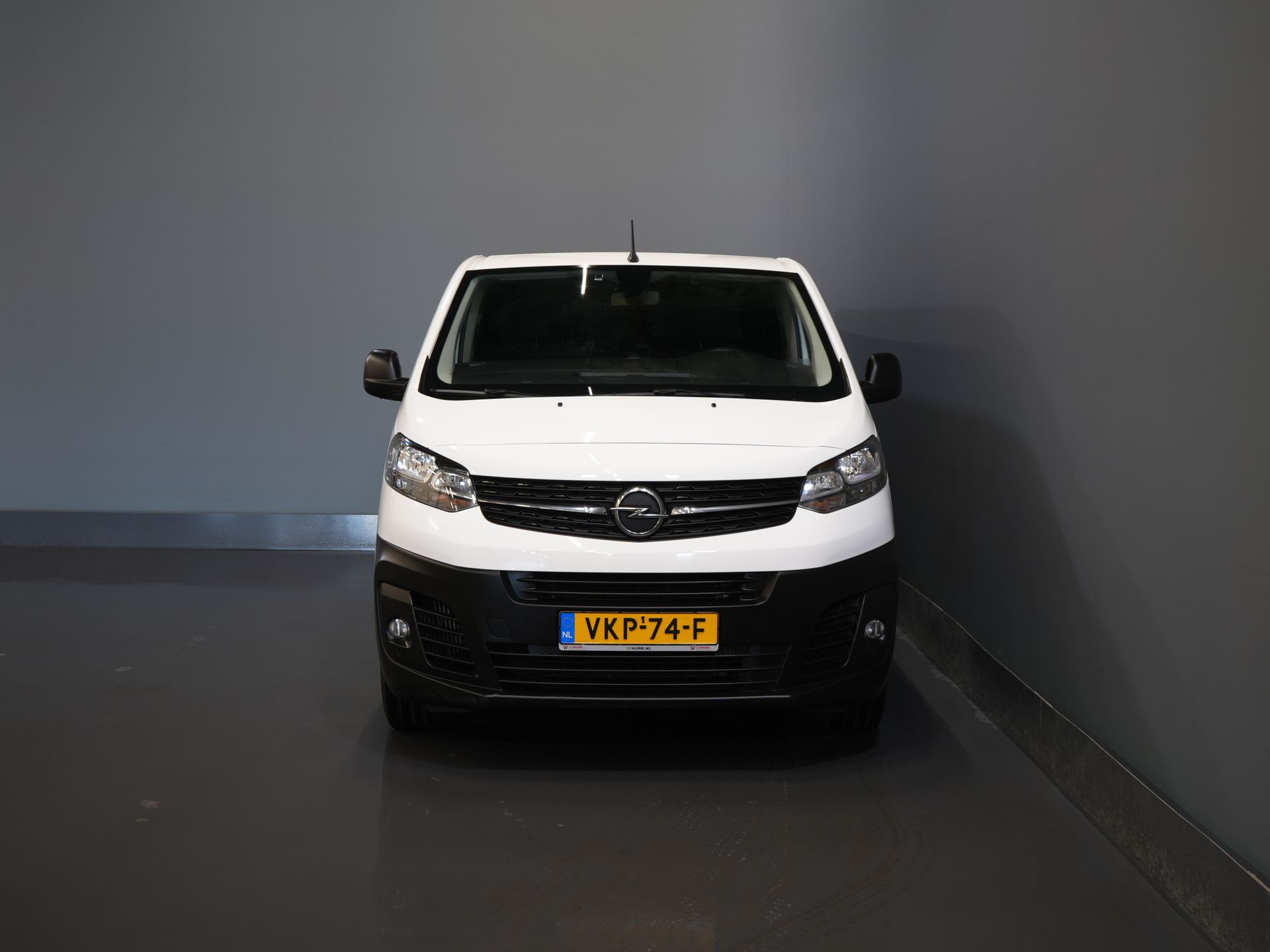 Opel Vivaro Bestelbus 2.0 CDTI 125 pk DC Dubbel Cabine Carplay/ 6 Pers./ Cruise/ Camera/ PDC V+A/ Trekhaak/ NL Auto 6
