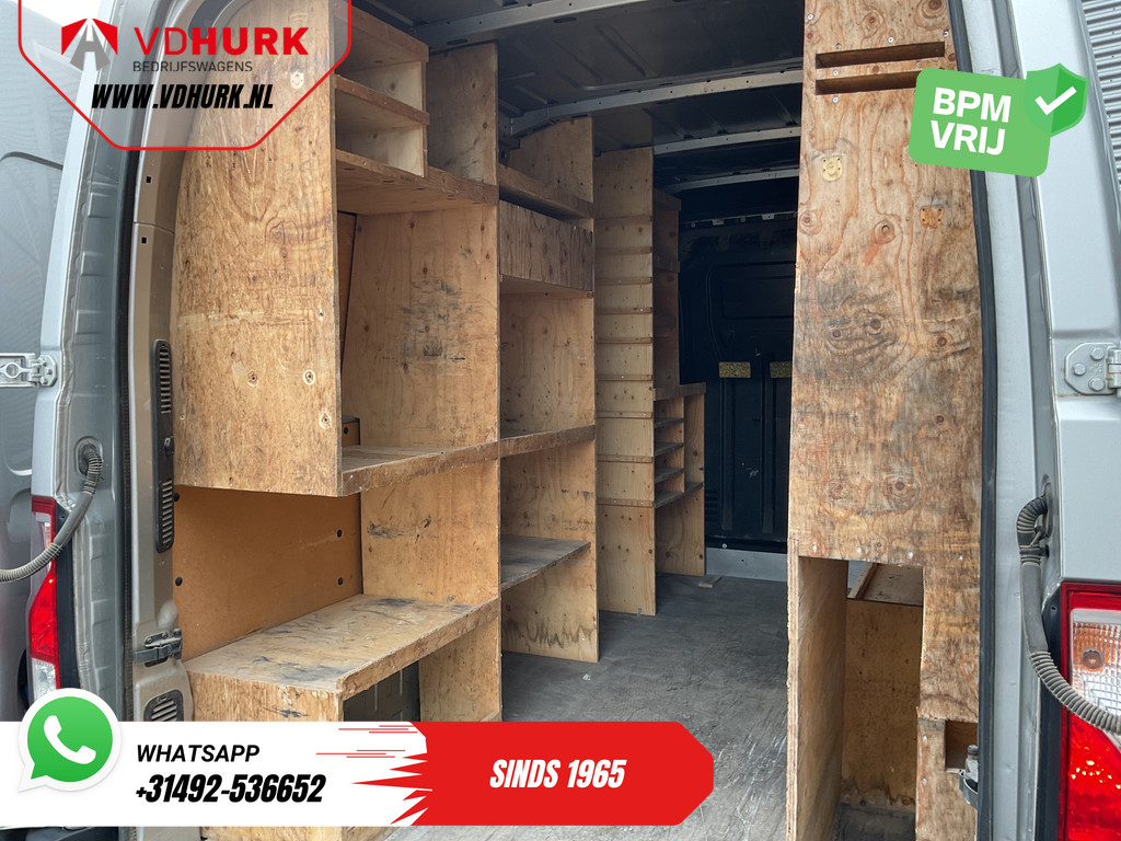 Renault Master Bestelbus T35 2.3 dCi 145 pk L2H2 270Gr.Deuren/ 2.5t Trekverm./ Imperiaal + Trap/ Airco/ PDC/ Trekhaak 5