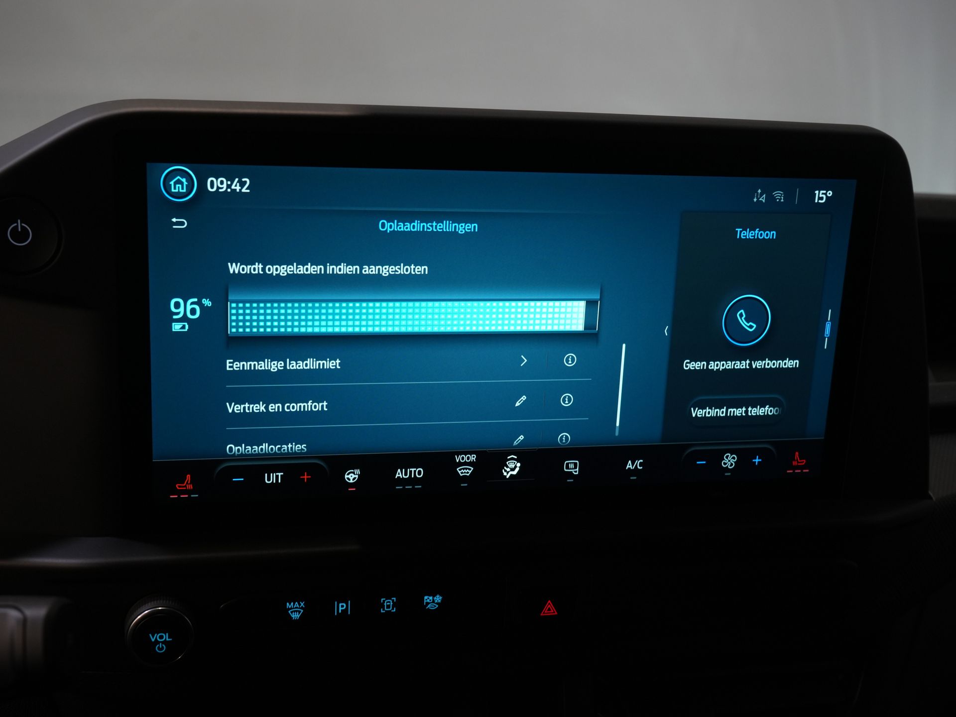 Ford E-Transit Custom Bestelbus Trend L2 65 kWh 330 km WLTP LED/ Snellader/ 2.3t Trekverm./ Stuurverw./ Stoelverw./ Carplay/ Climate/ Camera/ PDC/ Cruise 23