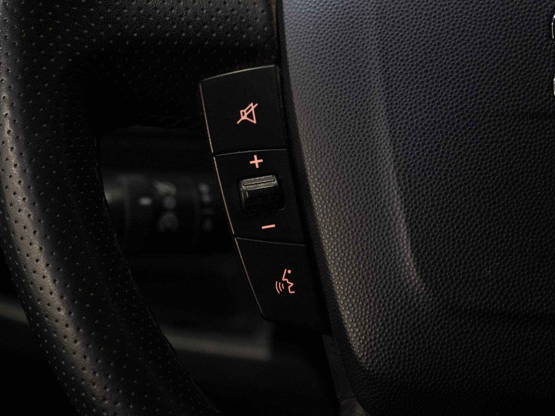 Citroën Jumper Bestelbus 2.2 HDI 120 pk L2H2 Carplay/ Navi/ Climate/ Cruise/ Camera/ PDC/ DAB 18