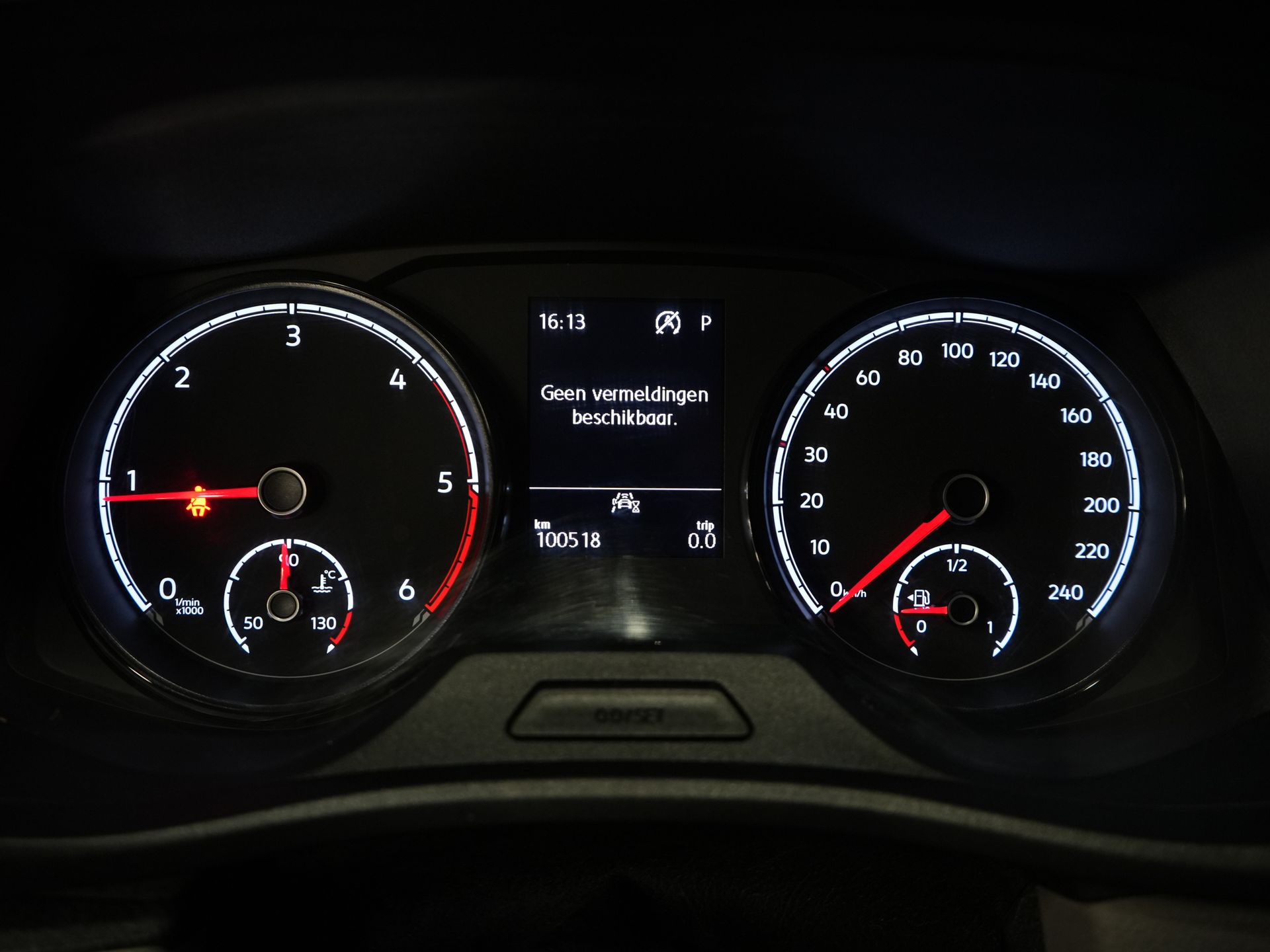 Volkswagen Transporter Bestelbus 2.0 TDI 150 pk DSG Aut. L2 LED/ Adapt.Cruise/ Standkachel/ Carplay/ 2.5t Trekverm./ Stoelverw./ Airco/ Dakdragers/ Camera/ PDC/  19