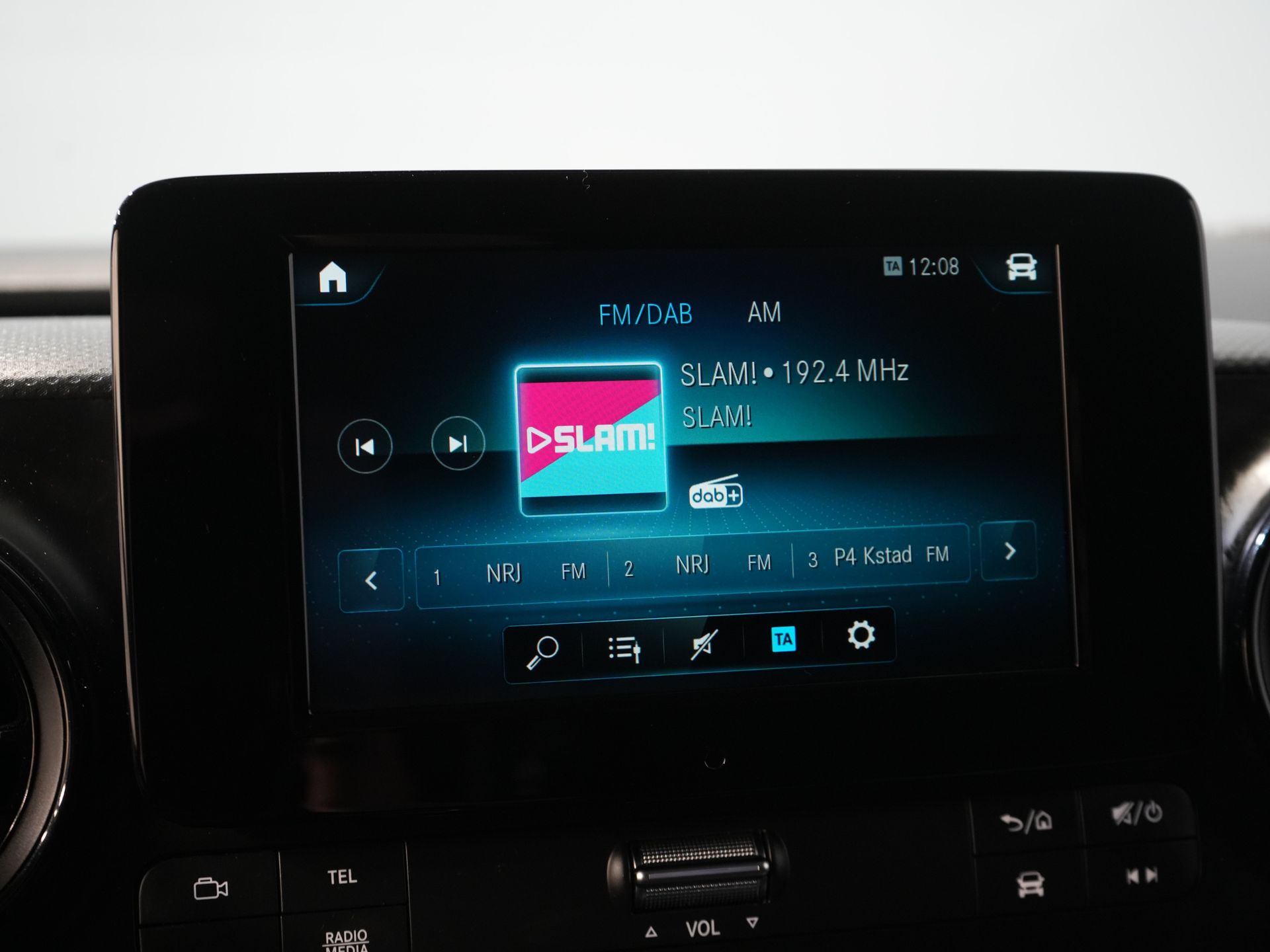 Mercedes-Benz Citan Bestelbus 110 CDI Aut. 2x schuifdeur/ Inrichting/ Stoelverw./ Carplay/ Camera/ Cruise/ Trekhaak/ Airco 26