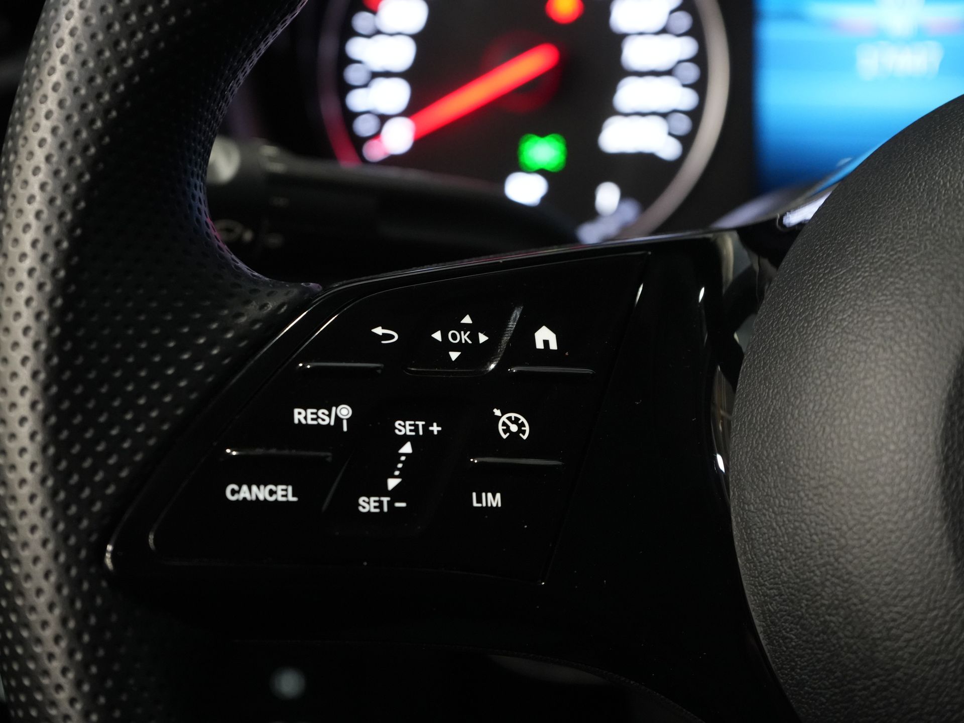 Mercedes-Benz Citan Bestelbus 110 CDI Aut. L2 3Pers./ Stoelverw./ Carplay/ Camera/ PDC/ Cruise/ Trekhaak/ Airco 18