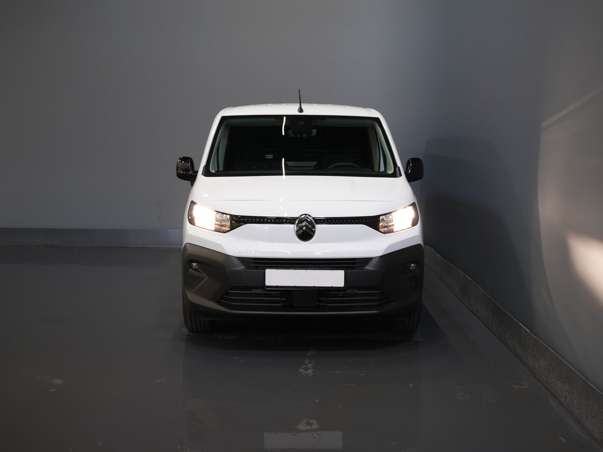 Citroën E-Berlingo Bestelbus 50 kWh 345 km WLTP L2 Carplay/ Snellader/ 3Pers./ Airco/ Navi/ Camera/ Cruise/ PDC 6