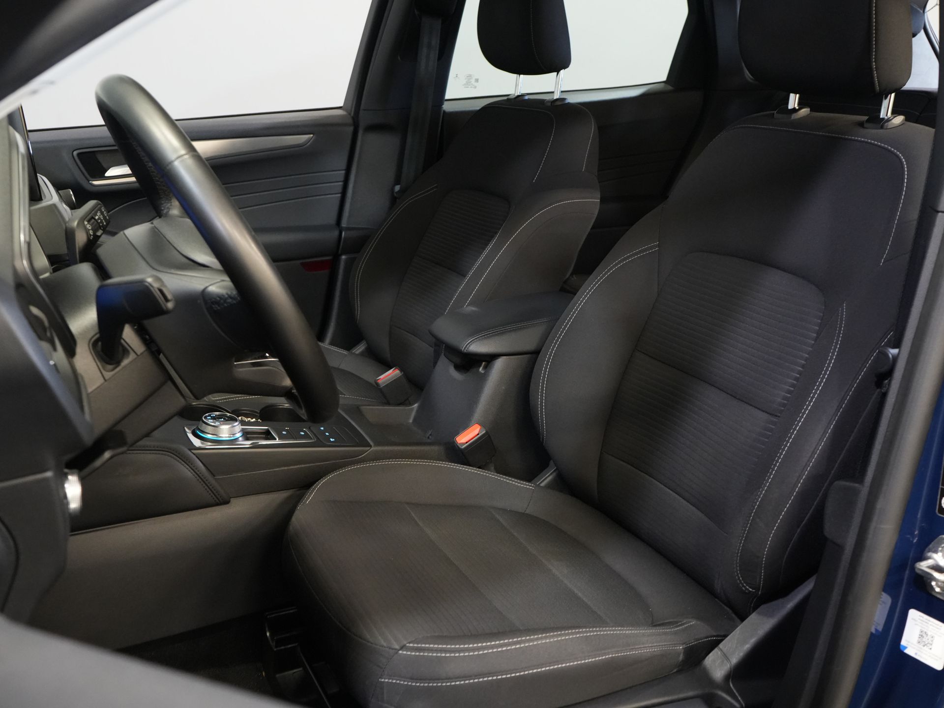 Ford Kuga SUV 2.5 PHEV 225 pk Titanium LED/ Carplay/ Virtual Cockpit/ Elek.Trekhaak/ Navi/ Camera/ PDC/ Climate/ Keyless 11