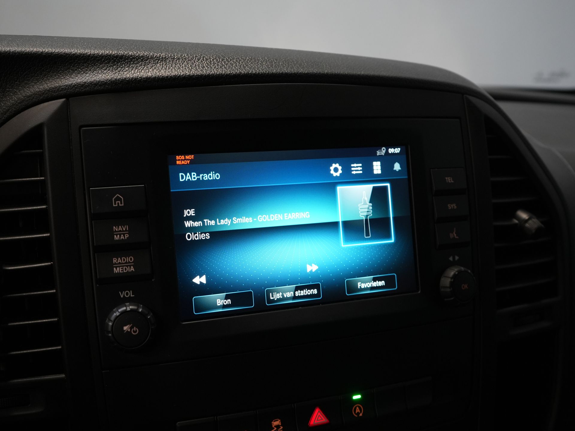 Mercedes-Benz Vito Bestelbus 114 CDI Aut. DC Dubbel Cabine Buffl Leder/ 2x Schuifdeur/ Carplay/ Navi/ Spoiler/ Frontlip/ Sidebars/ 18” LMV/ Cruise/ Airco 22