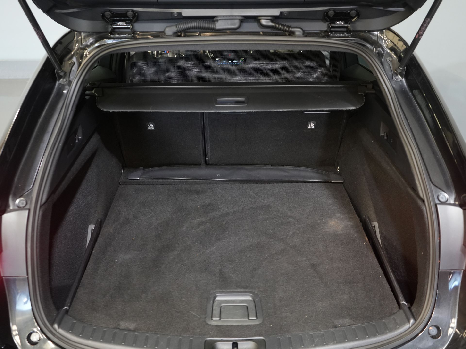 Toyota Corolla Touring Sport Stationwagon 1.8 LED/ Virtual Cockpit/ Adapt.Cruise/ Stoelverw./ Stuurverw./ Camera/ PDC/ Climate/ 17