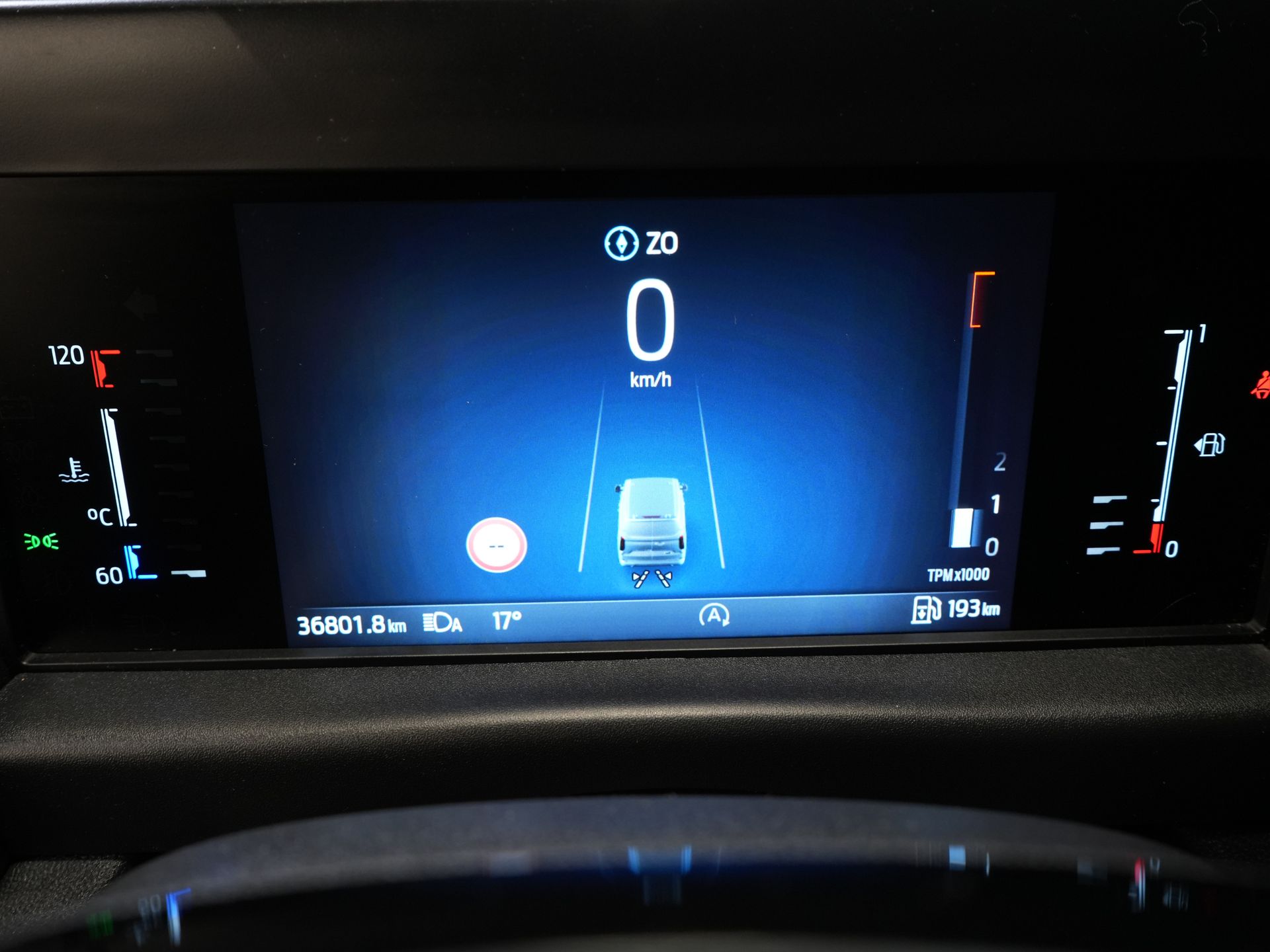 Ford Transit Custom Bestelbus 320 2.0 TDCI 135 pk L2 Trend 2.8t Trekverm./ Carplay/ Climate/ Cruise/ Camera/ PDC 18