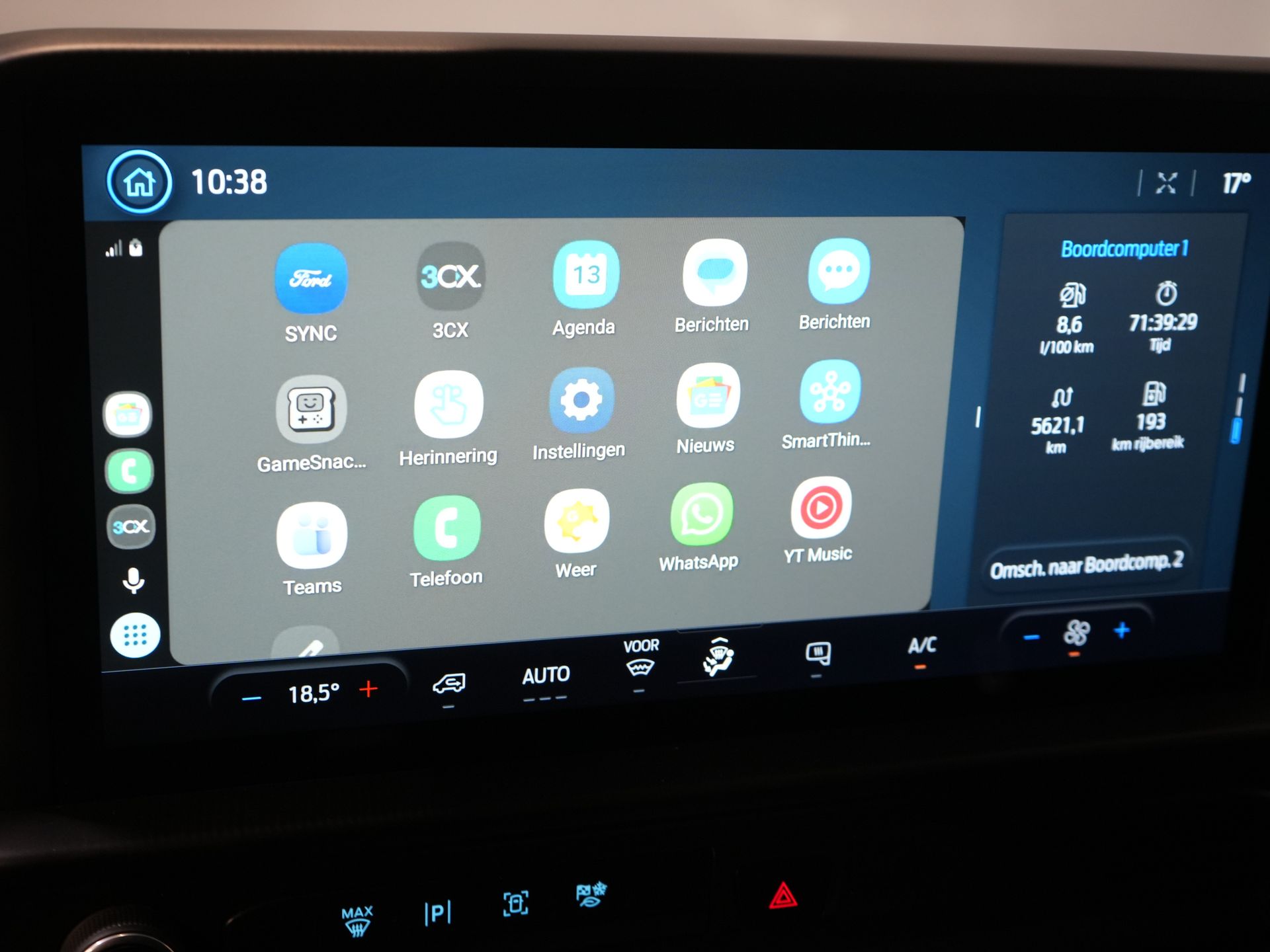 Ford Transit Custom Bestelbus 320 2.0 TDCI 135 pk L2 Trend 2.8t Trekverm./ Carplay/ Climate/ Cruise/ Camera/ PDC 23
