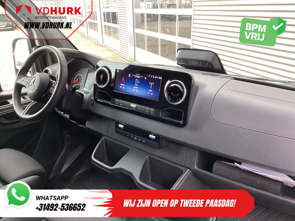 Mercedes-Benz Sprinter Bestelbus 317 CDI Aut. L2H2 BPM VRIJ! 3.5t Trekverm./ Gev.Stoel/ 270 Gr.Deuren/ Stoelverw./ Navi/ Camera/ Cruise/ Airco/ DAB 10
