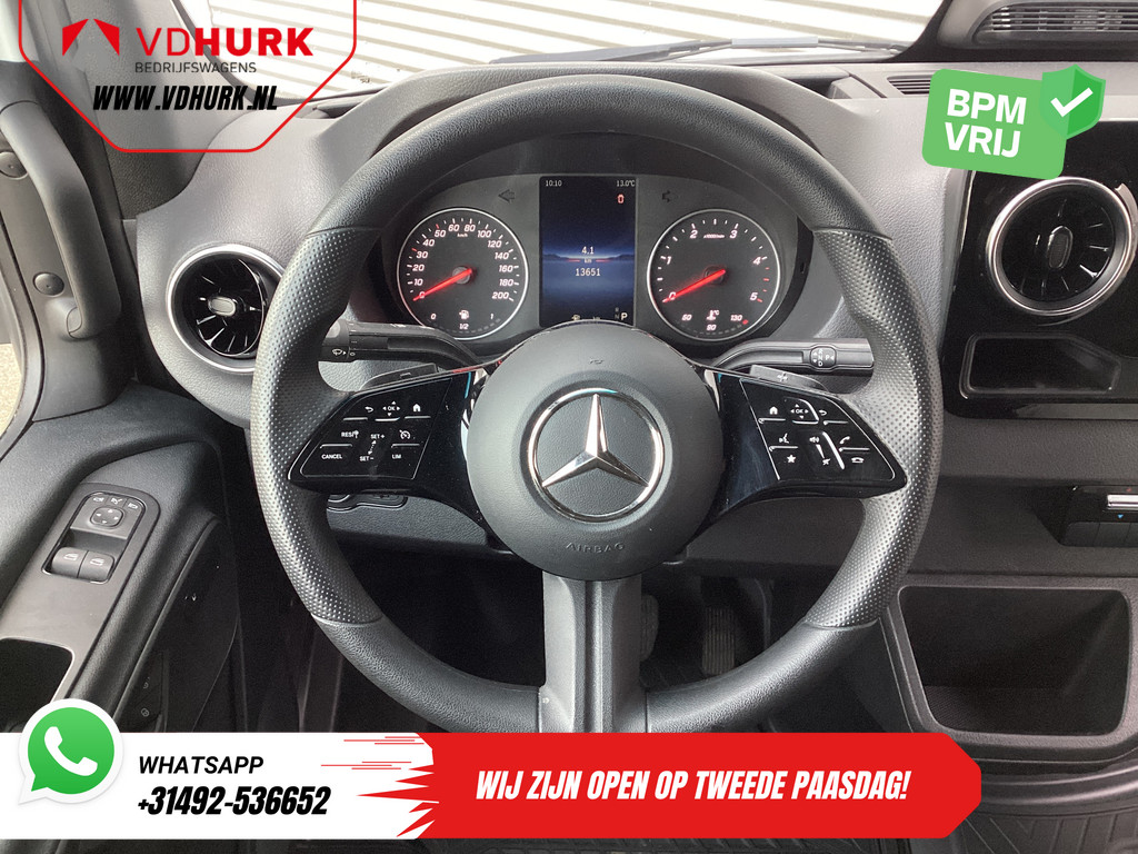Mercedes-Benz Sprinter Bestelbus 317 CDI Aut. L2H2 BPM VRIJ! 3.5t Trekverm./ Gev.Stoel/ 270 Gr.Deuren/ Stoelverw./ Navi/ Camera/ Cruise/ Airco/ DAB 12