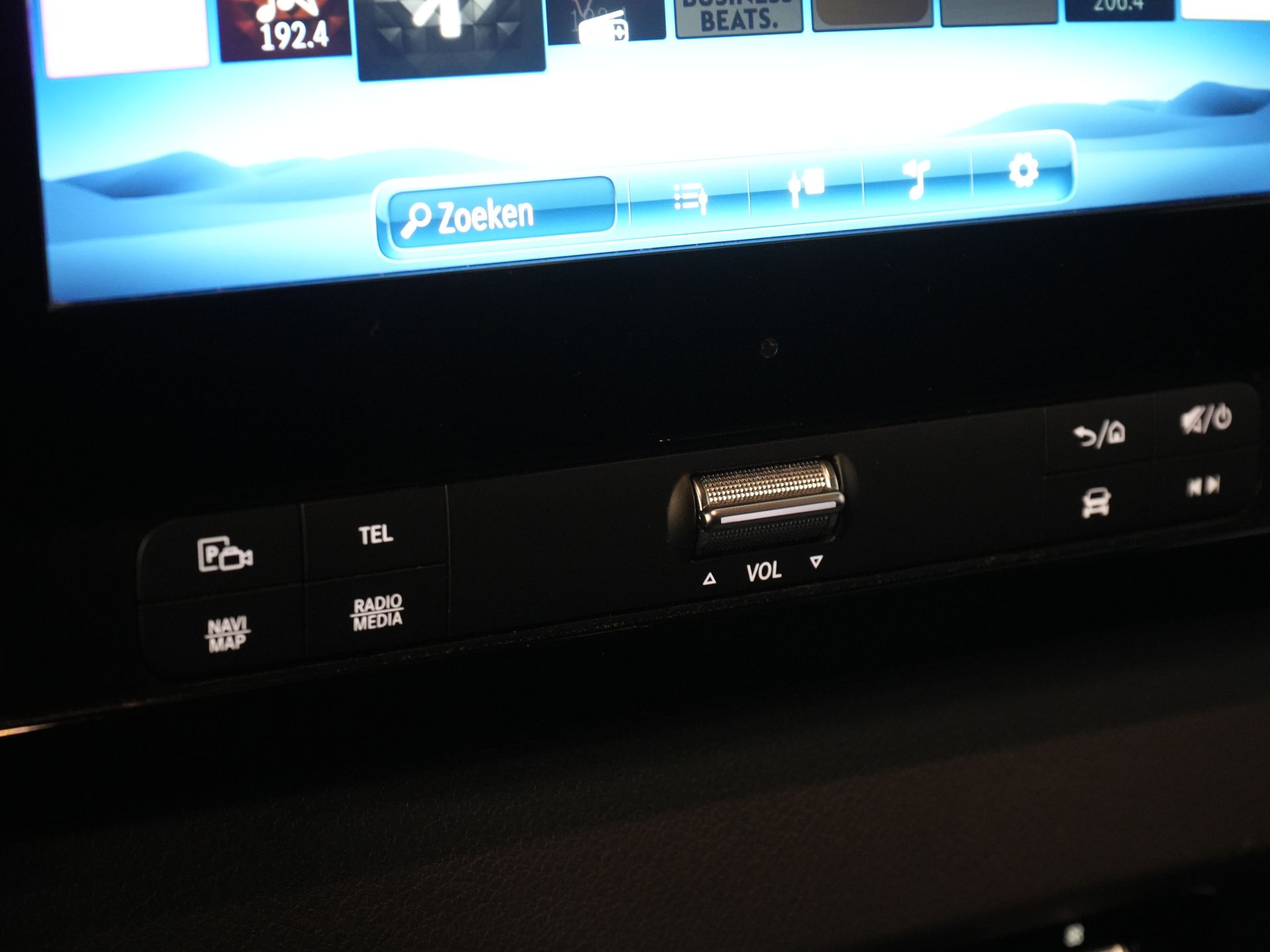 Mercedes-Benz Sprinter Bestelbus 317 CDI Aut. L2H2 BPM VRIJ! 3.5t Trekverm./ Gev.Stoel/ 270 Gr.Deuren/ Stoelverw./ Navi/ Camera/ Cruise/ Airco/ DAB 22